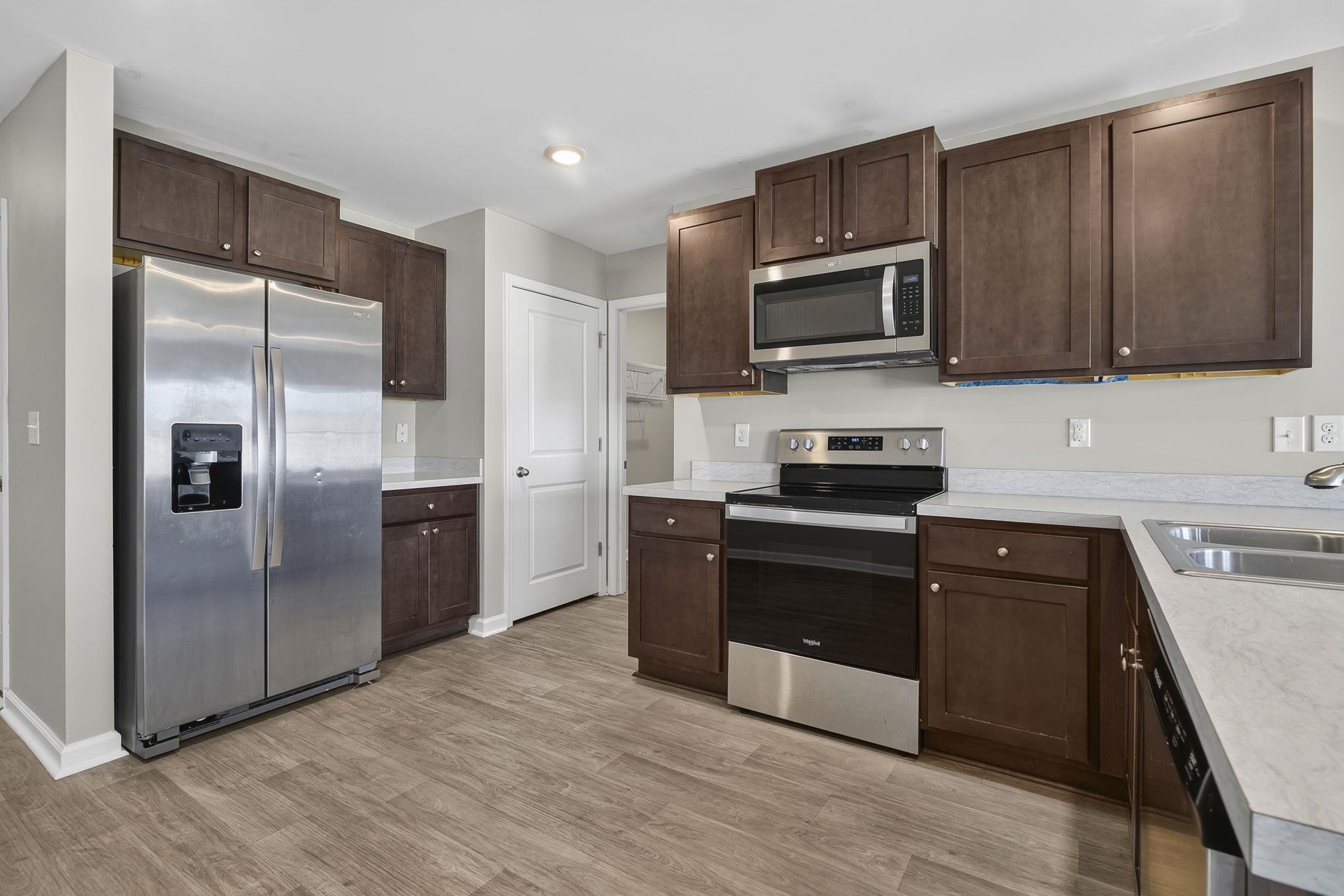 408 Sage Cedar Place Property Photo 4