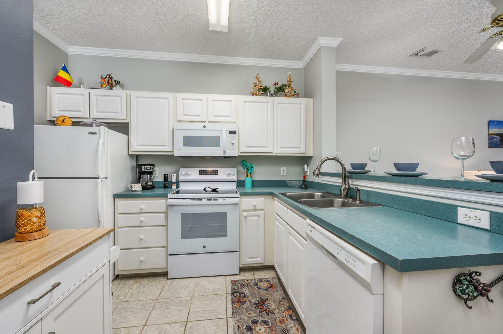 4215 Coquina Harbour Dr. Property Photo 9