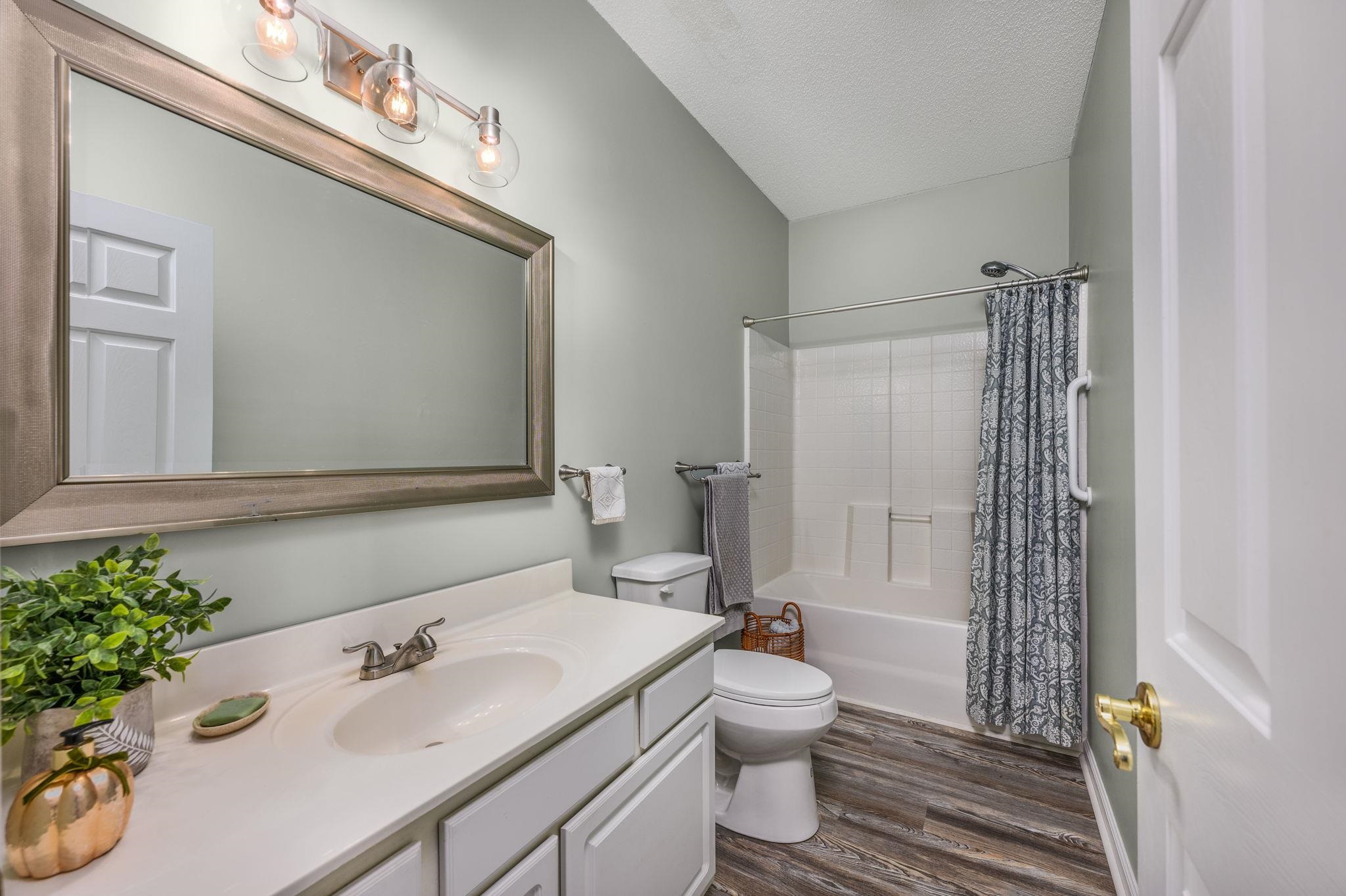 4215 Coquina Harbour Dr. Property Photo 22