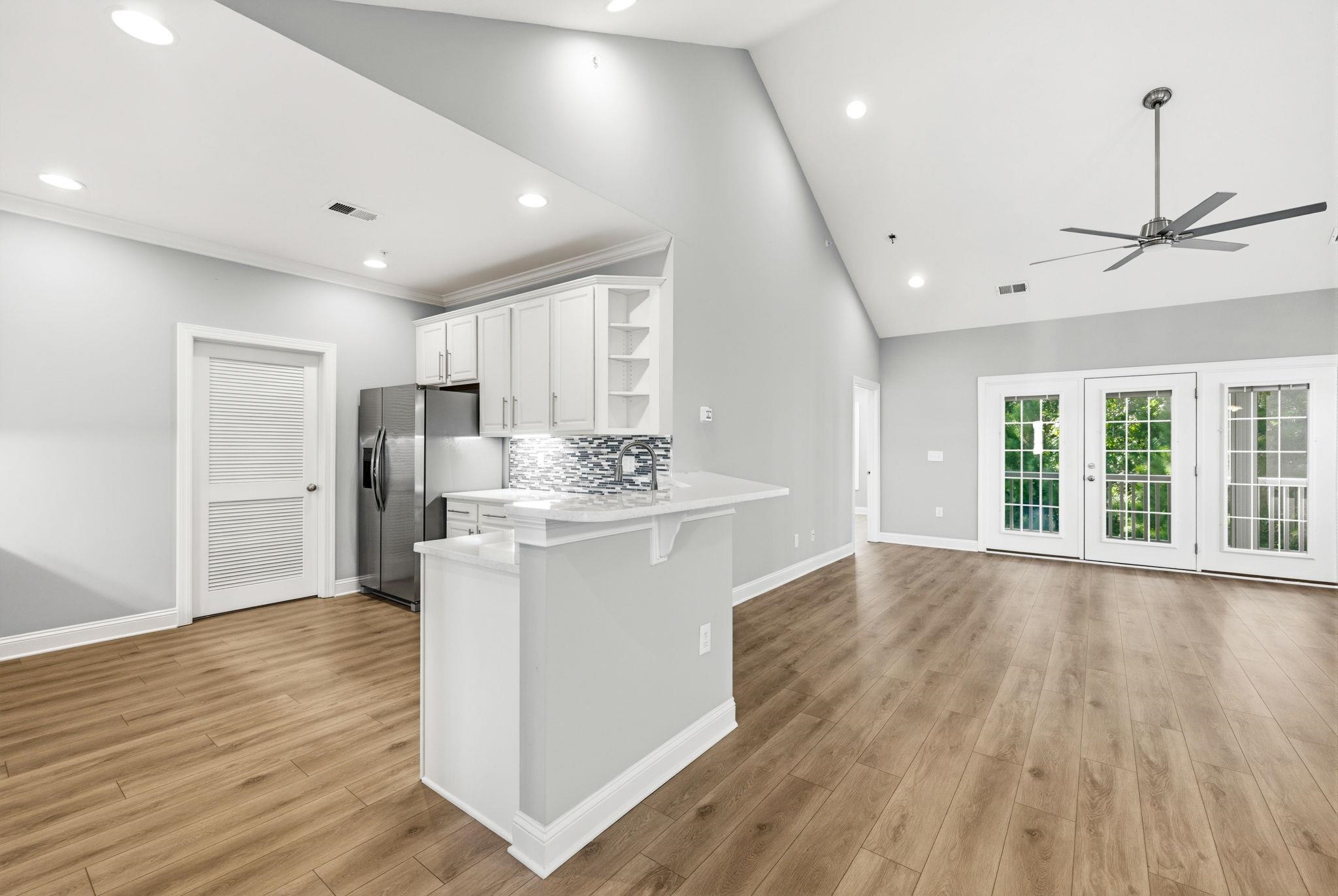 908 Jackline Place Property Photo 16