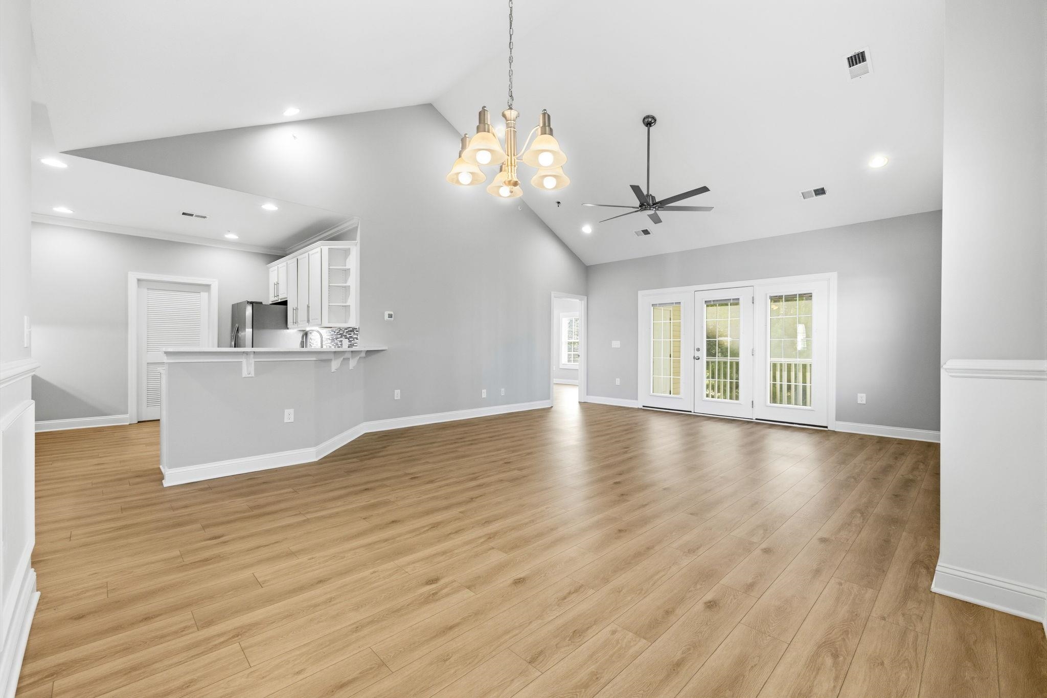 908 Jackline Place Property Photo 18