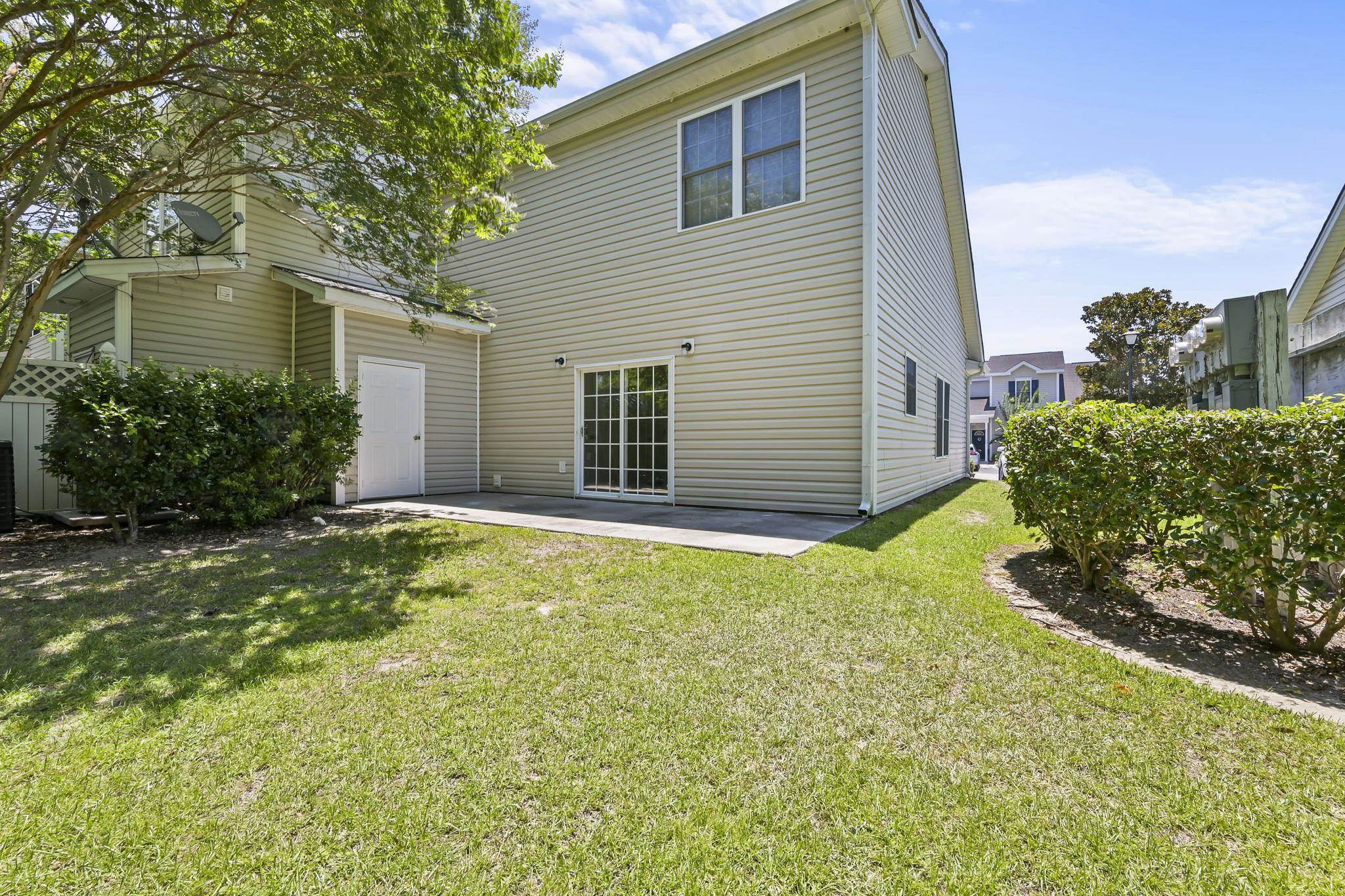 100 Spring Creek Dr. Property Photo 21