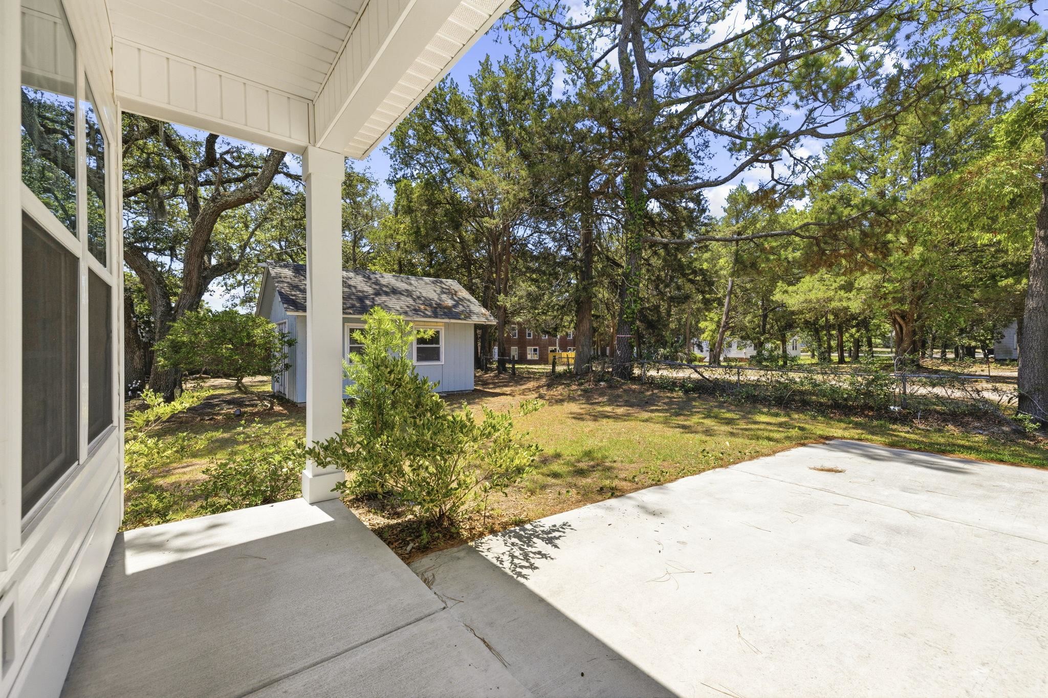 412 N Oak St. Property Photo 27