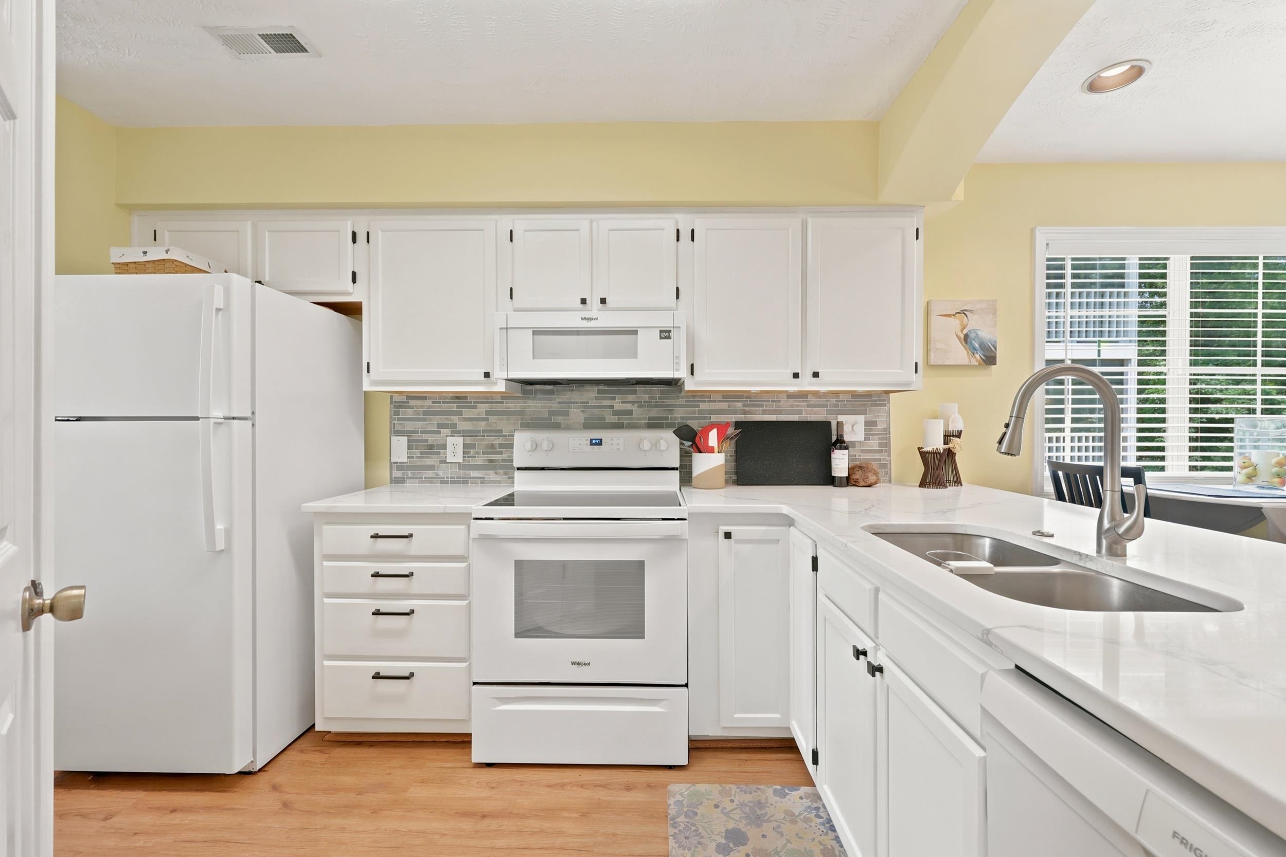 4490 Coquina Harbour Dr. Property Photo 3