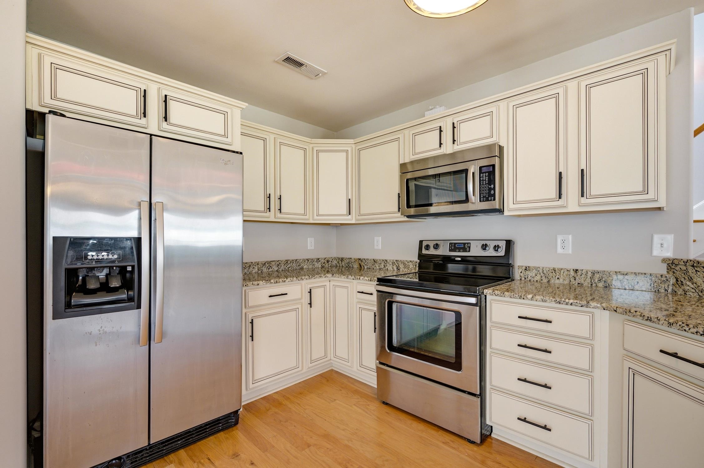1425 Holtzman St. Property Photo 22