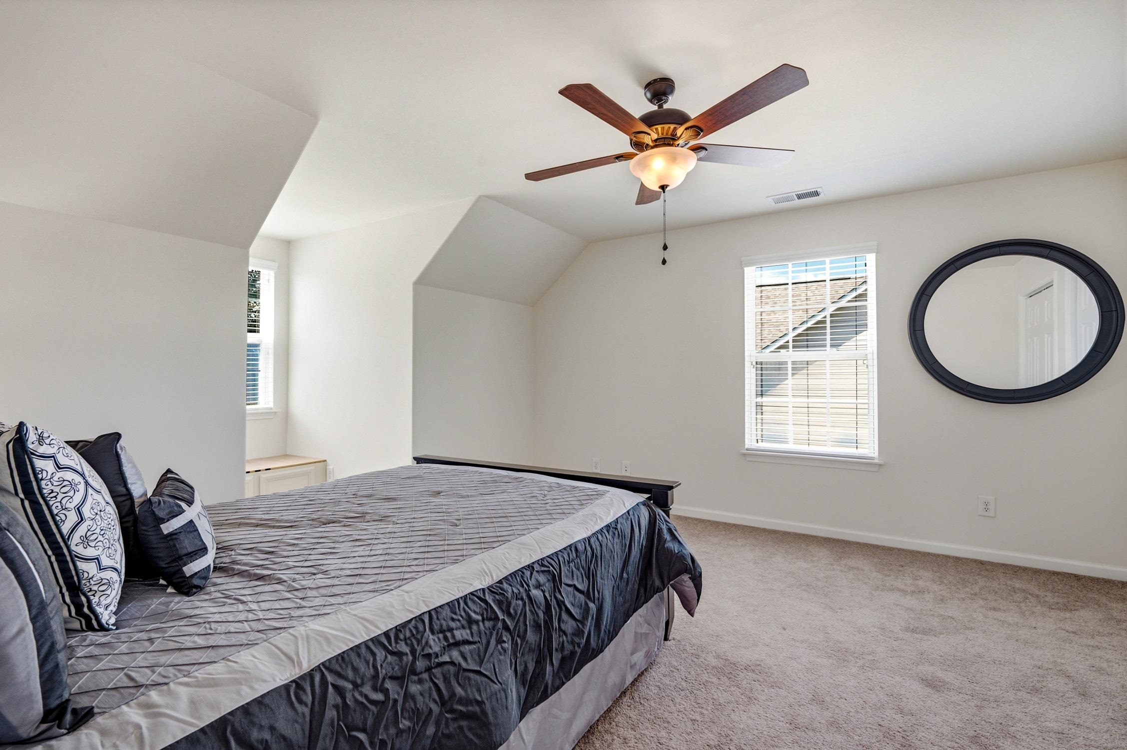 1425 Holtzman St. Property Photo 33