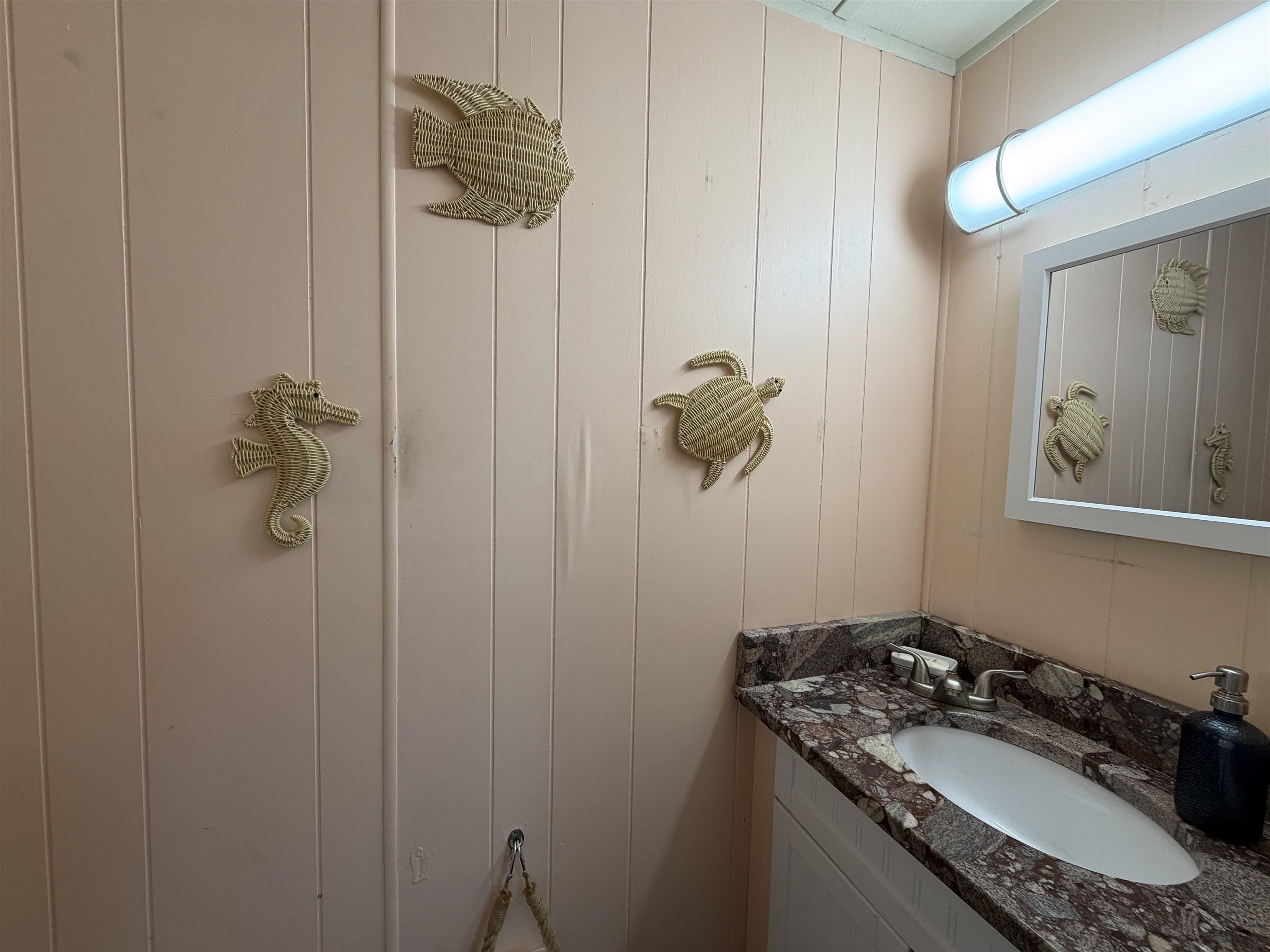 258 Flamingo Dr. Property Photo 17