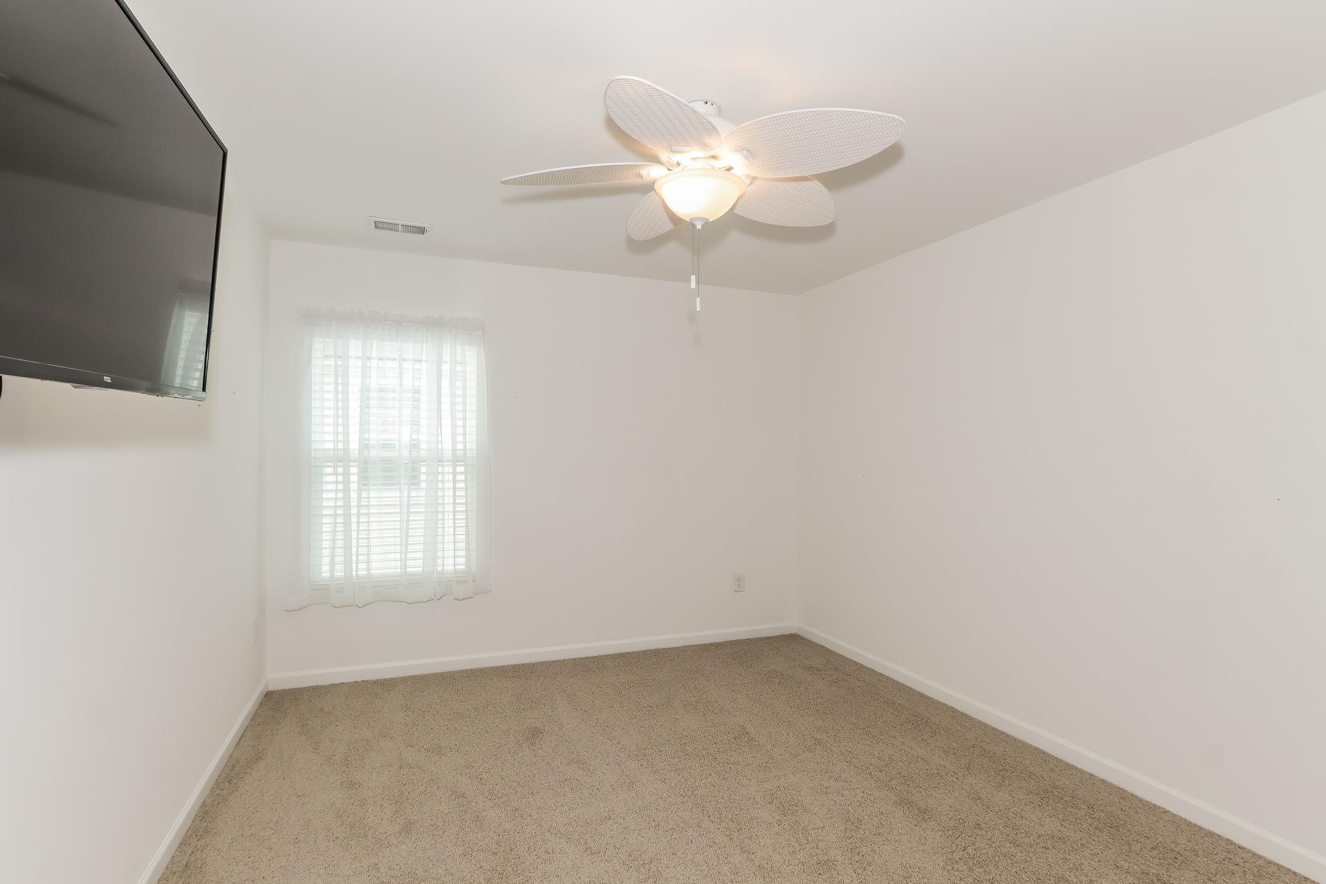 1126 Joywood Dr. Property Photo 11