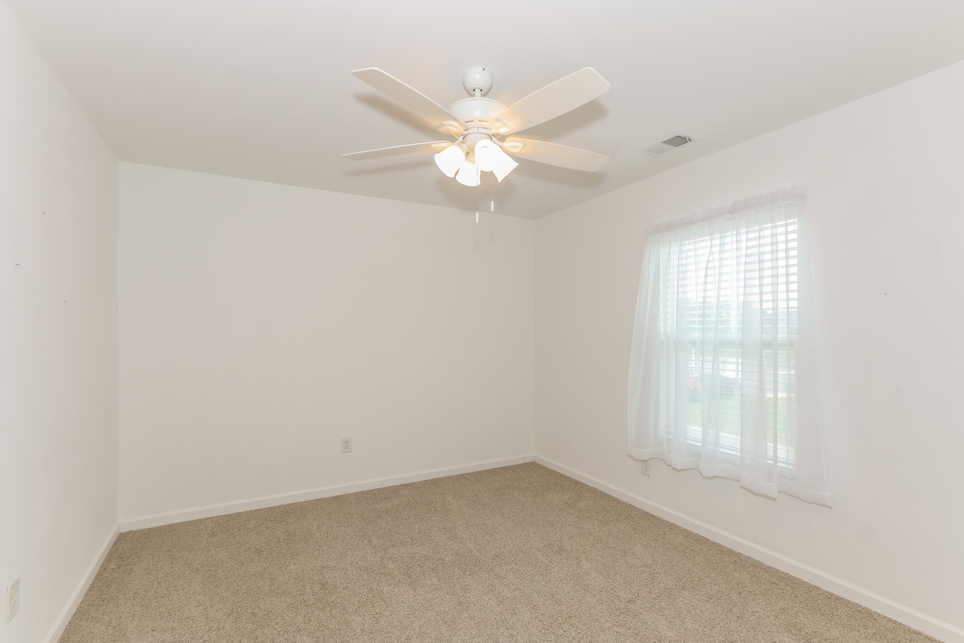 1126 Joywood Dr. Property Photo 14