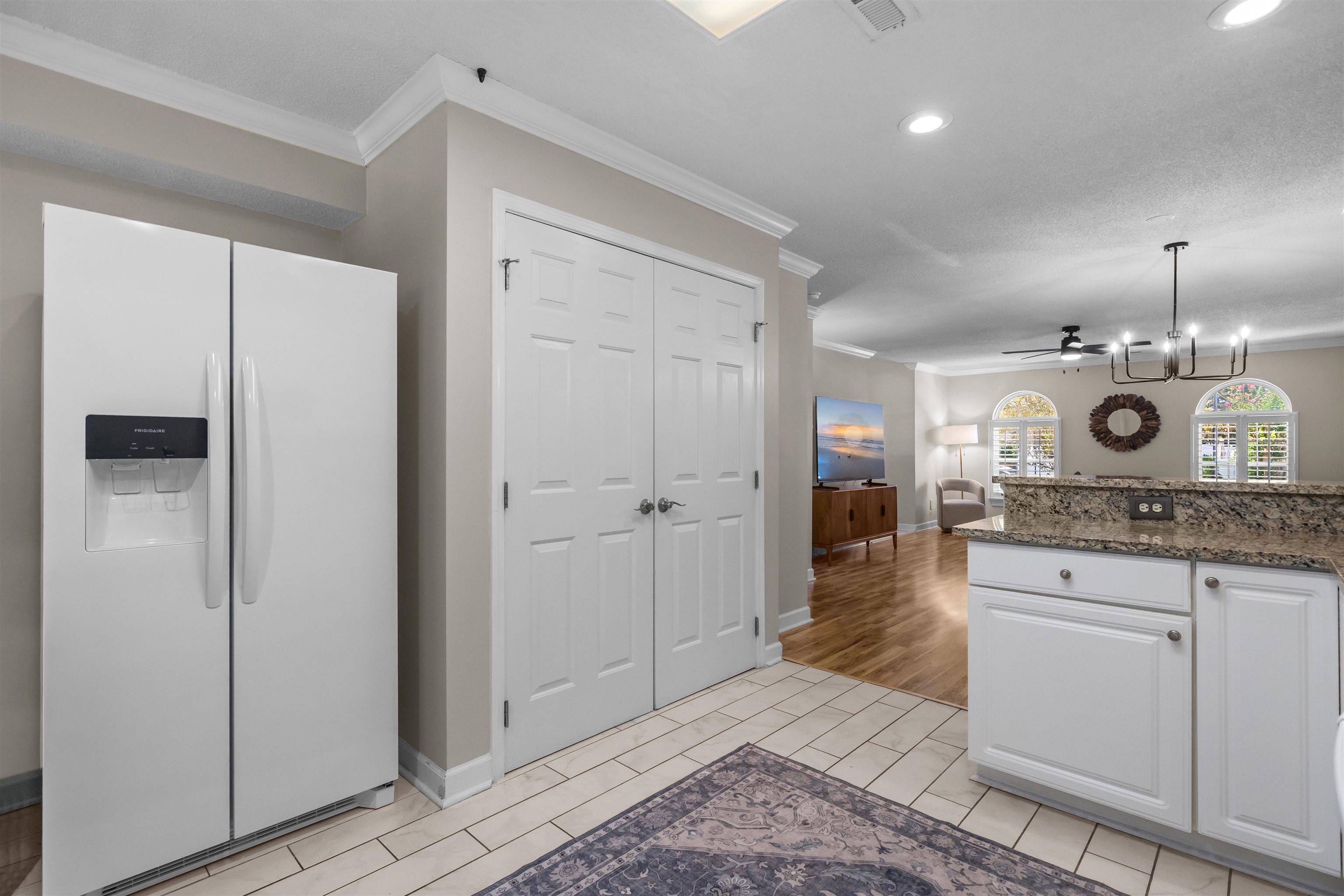 1418 Cane St. Property Photo 17