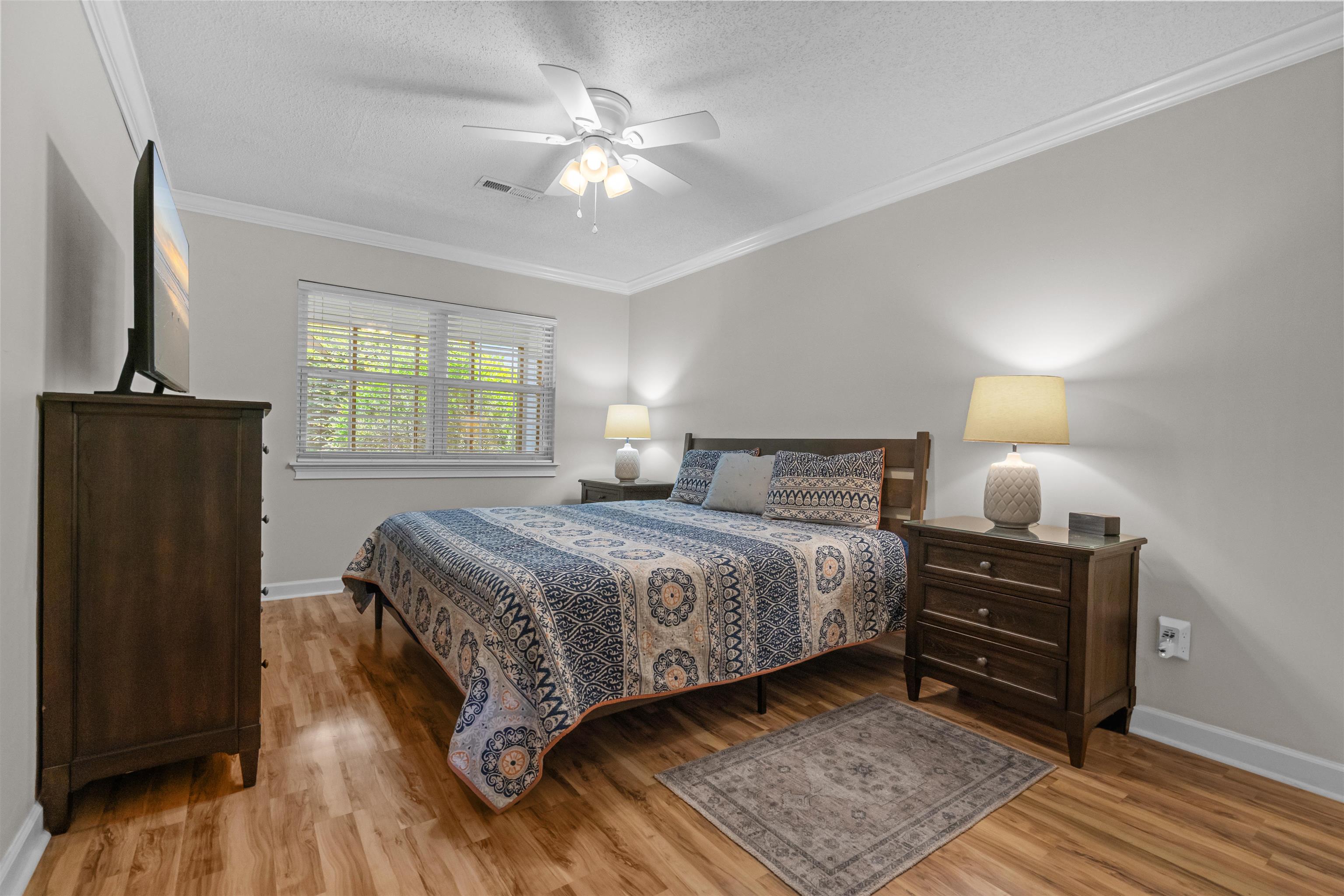 1418 Cane St. Property Photo 24
