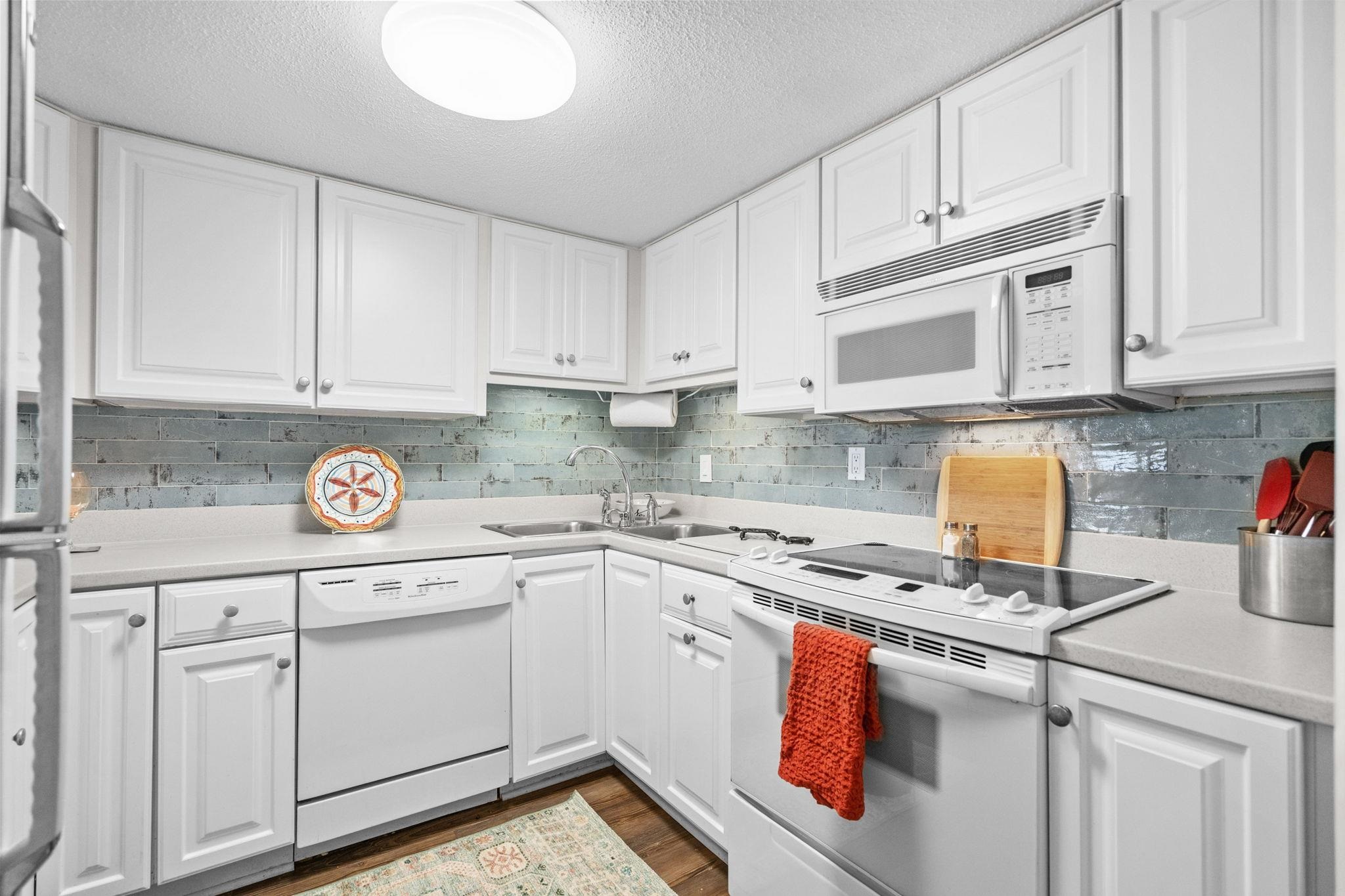7601 N Ocean Blvd. Property Photo 4