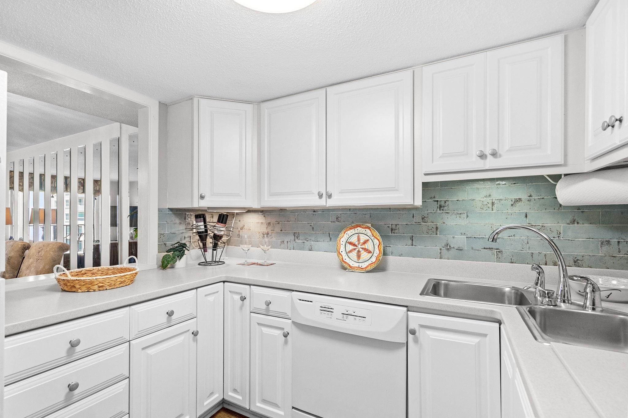 7601 N Ocean Blvd. Property Photo 15