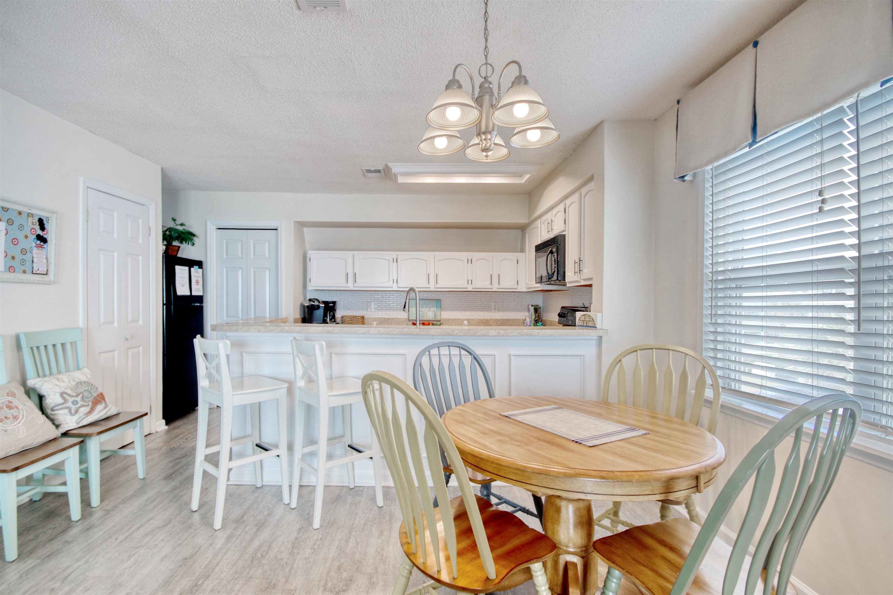 1115 Ocean Blvd. N Property Photo 2