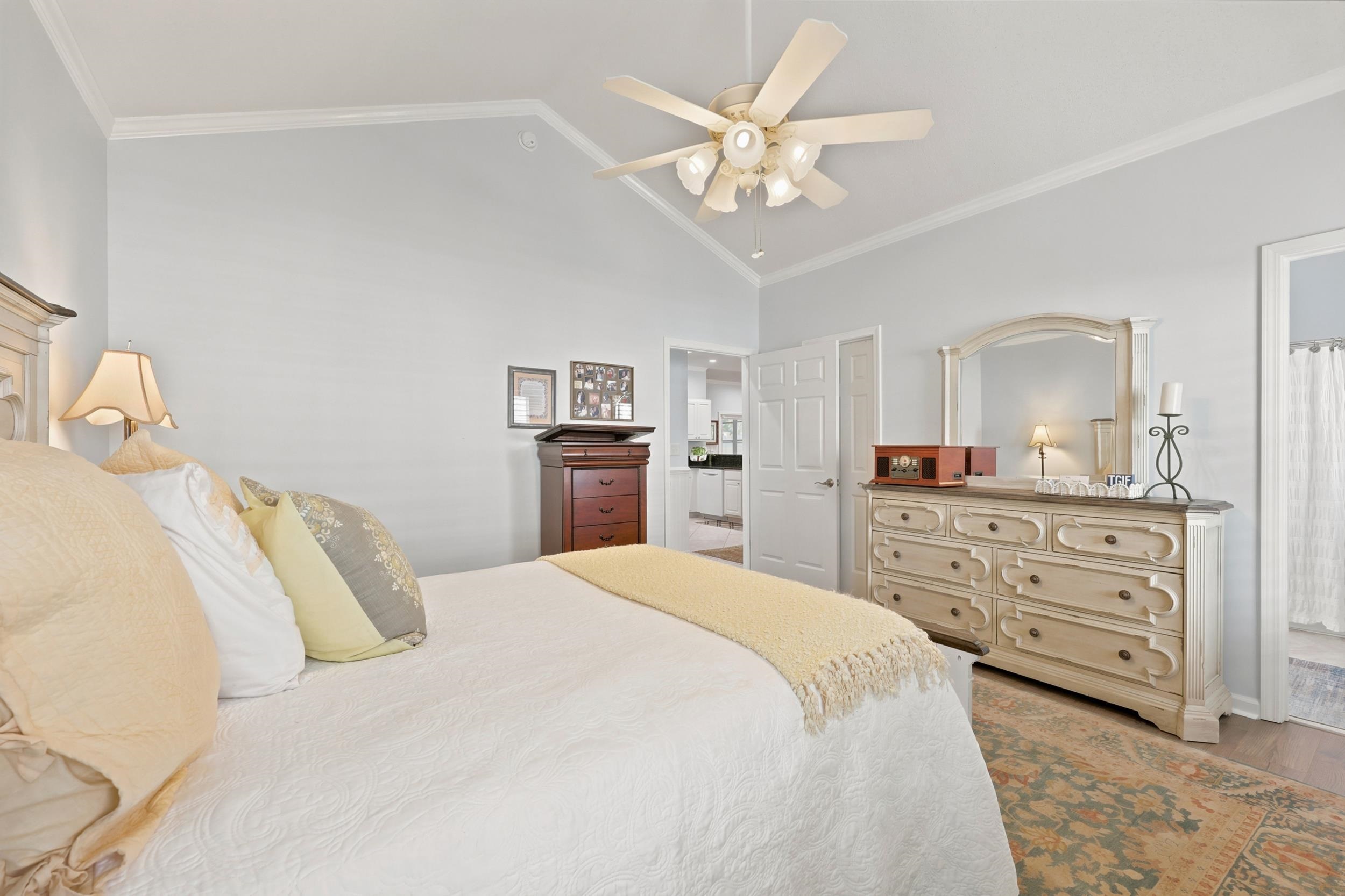 4252 River Gate Ln. Property Photo 12