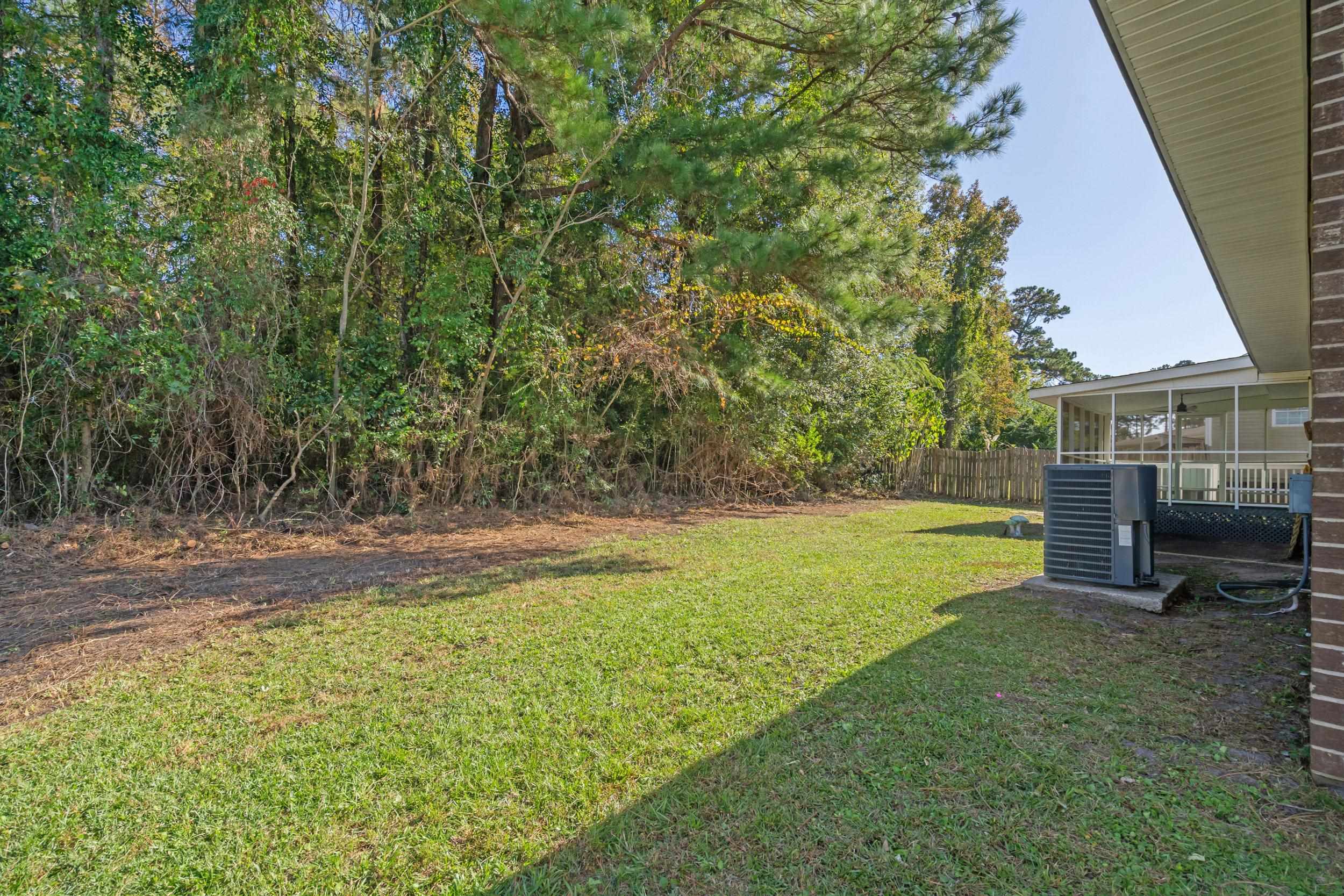 1114 Temple St. Property Photo 20