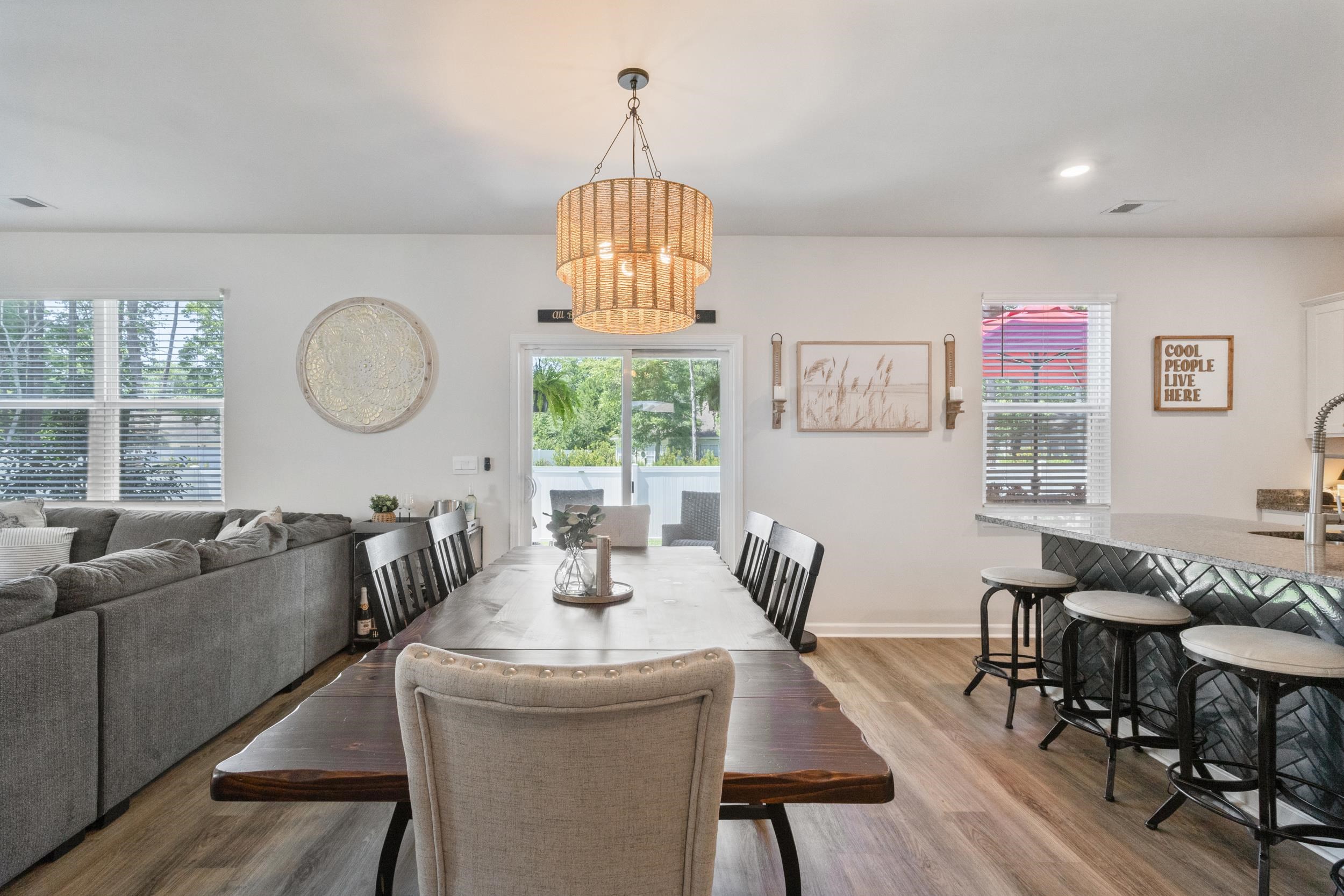 1070 Sennema Circle Property Photo 6