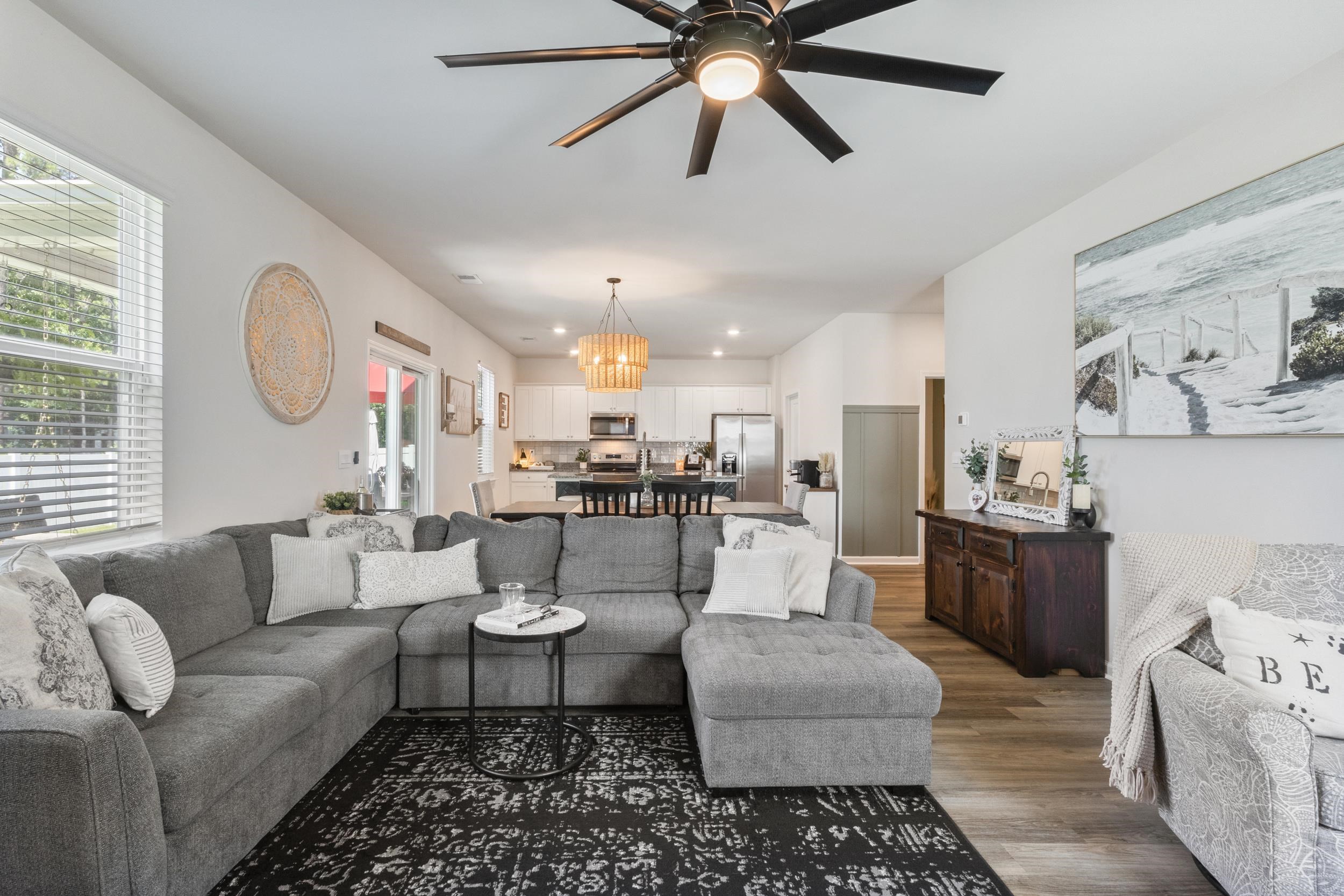 1070 Sennema Circle Property Photo 19