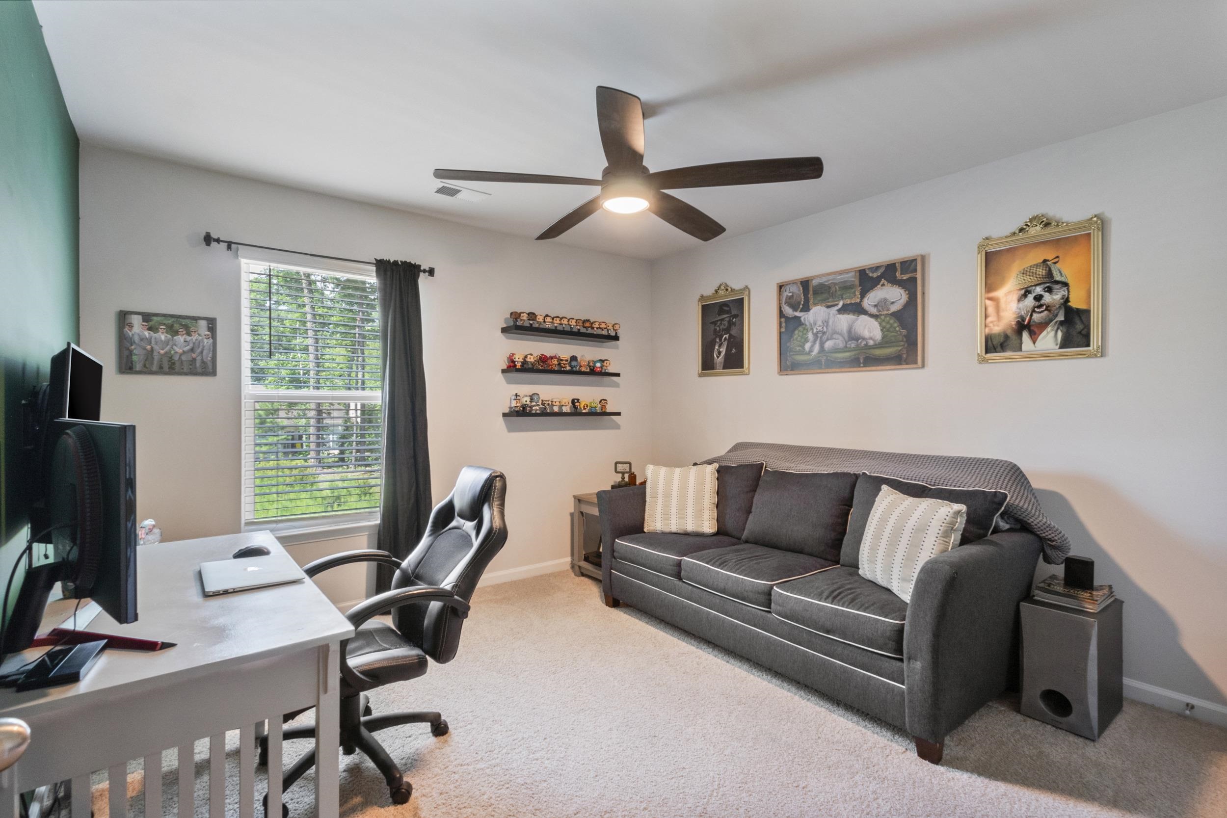 1070 Sennema Circle Property Photo 33