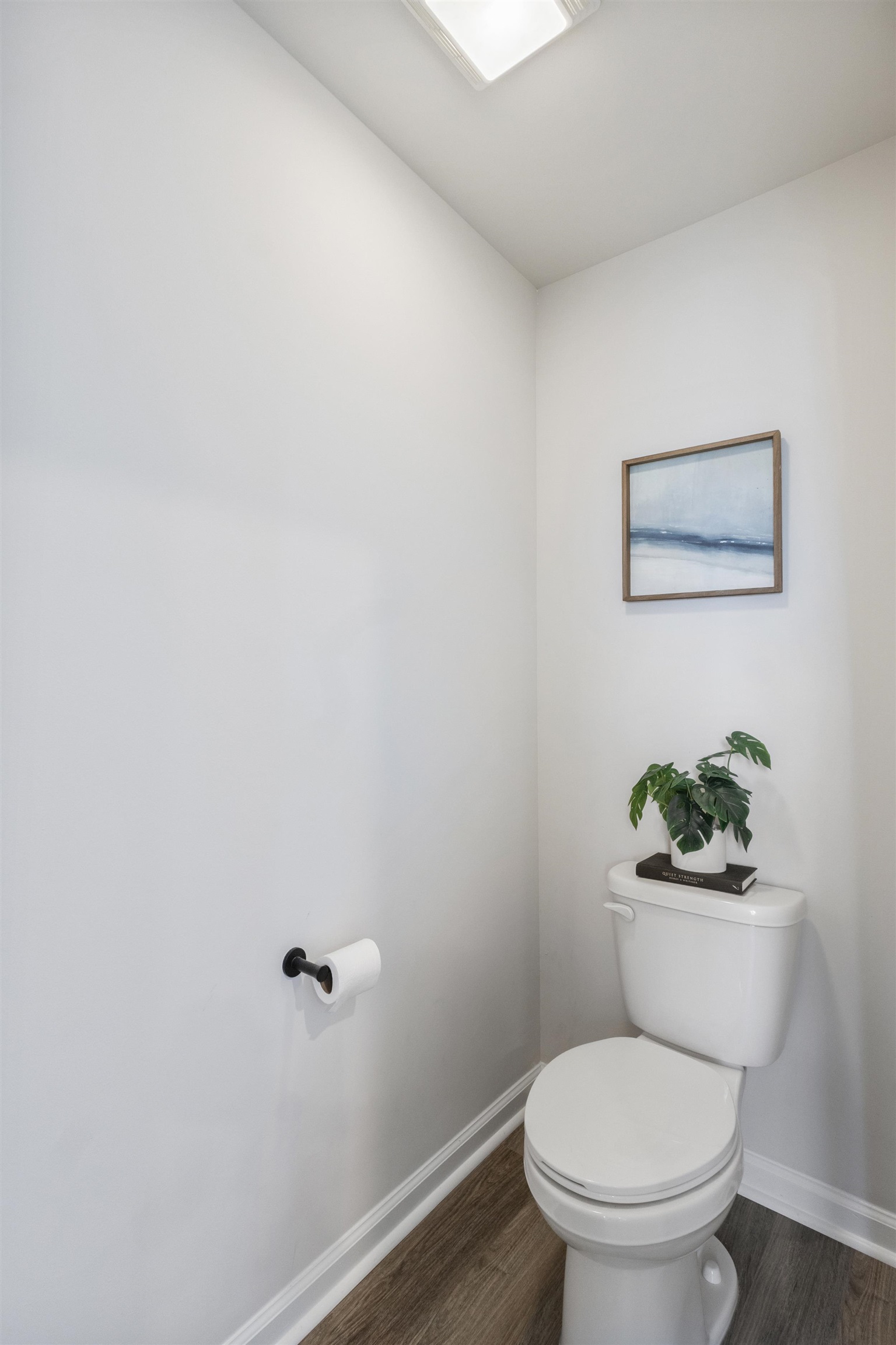 1070 Sennema Circle Property Photo 36