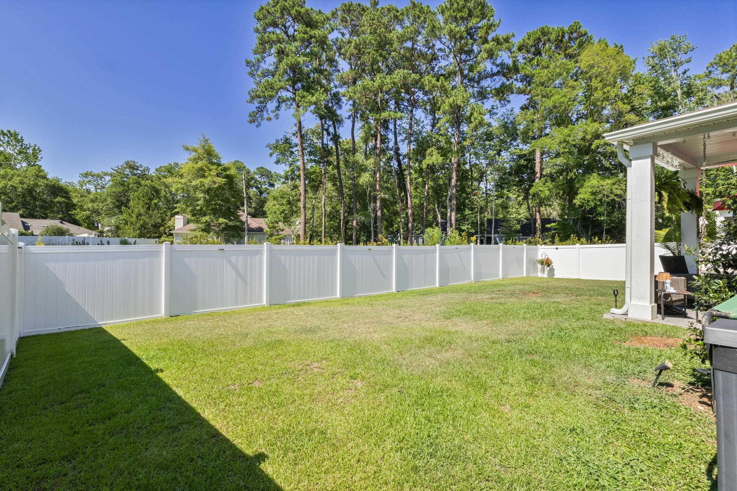 1070 Sennema Circle Property Photo 39