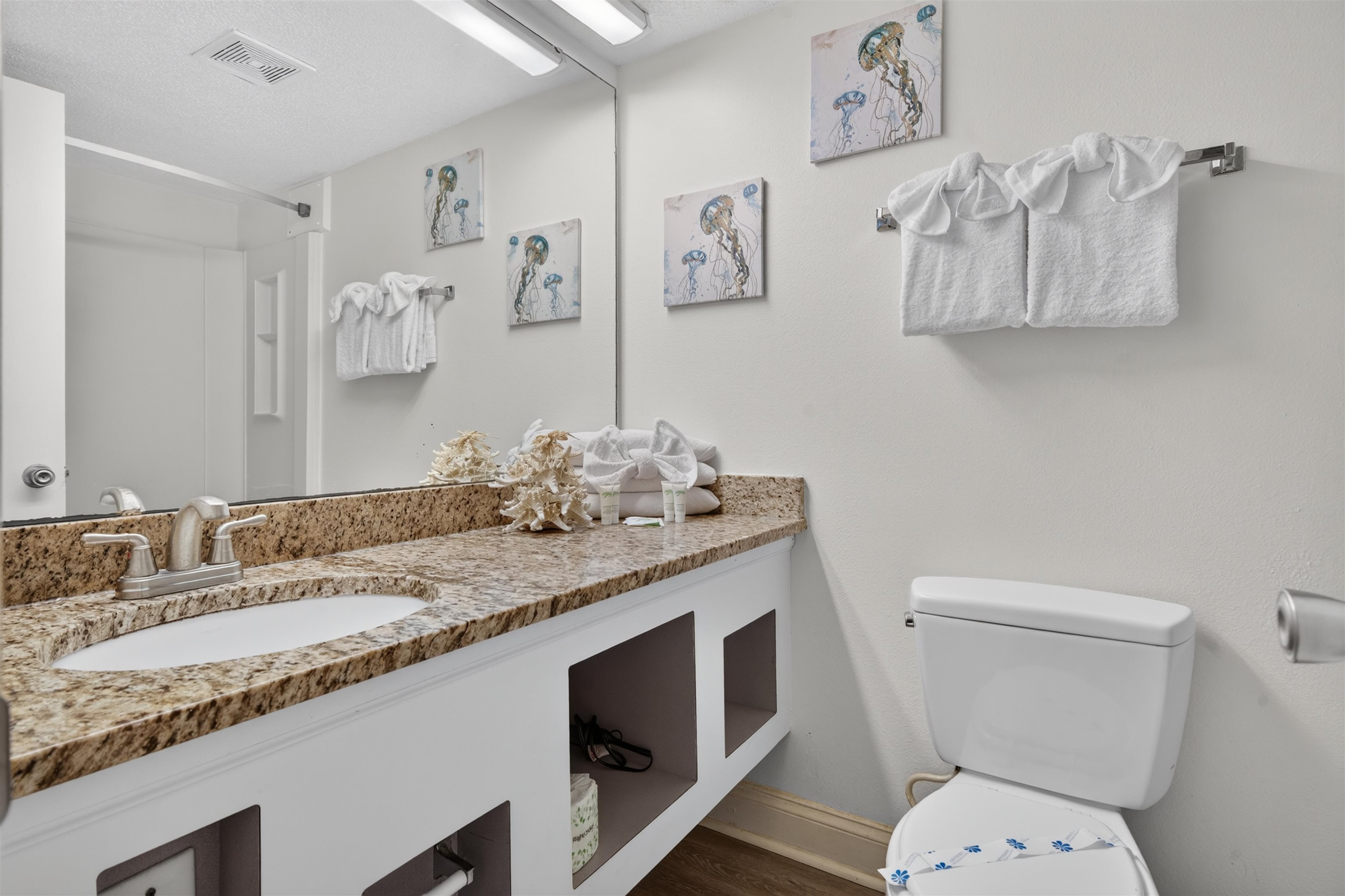 1207 S Ocean Blvd. Property Photo 11