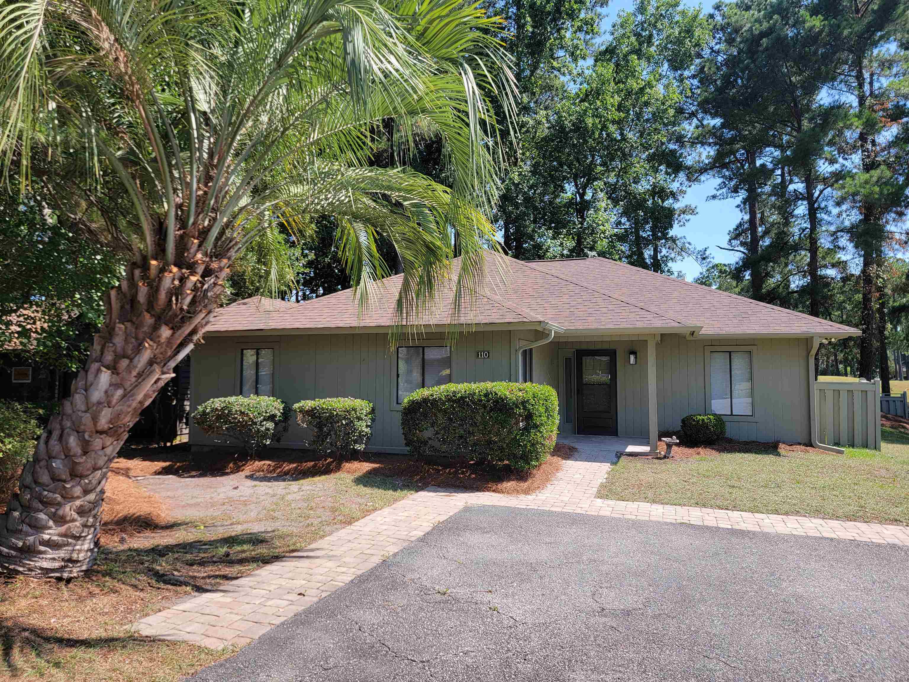 110 Berry Tree Ln. Property Photo 1