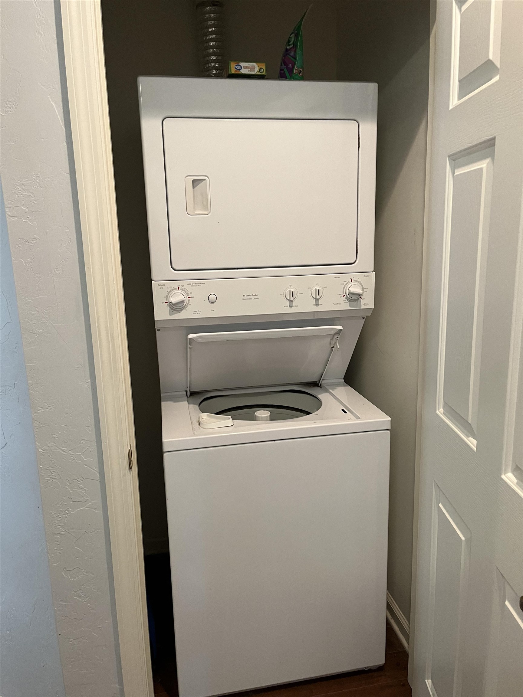 1551 Spinnaker Dr. Property Photo 16
