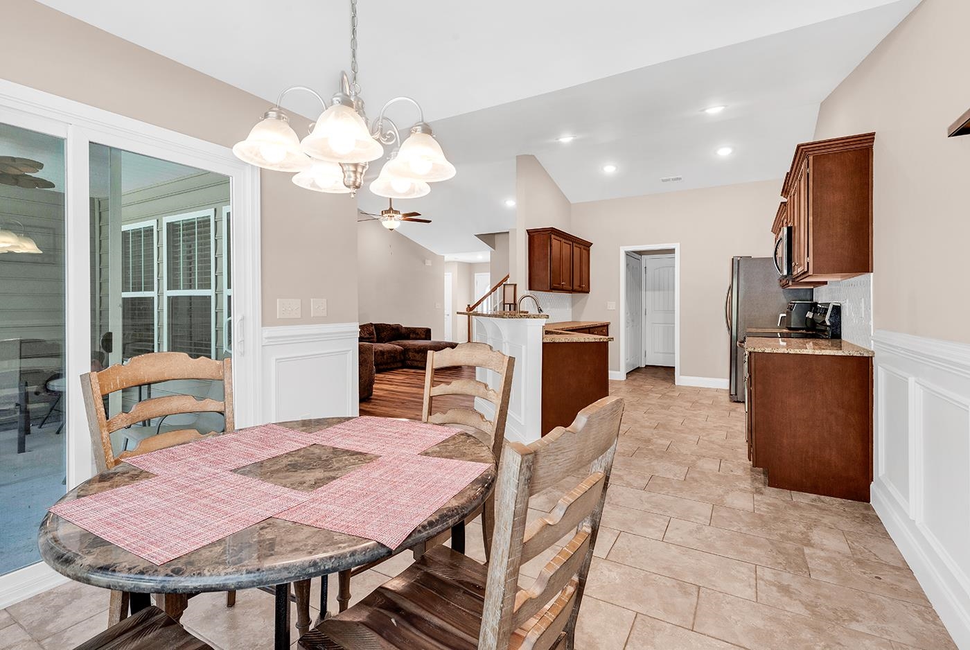 4485 Marshwood Dr. Property Photo 15