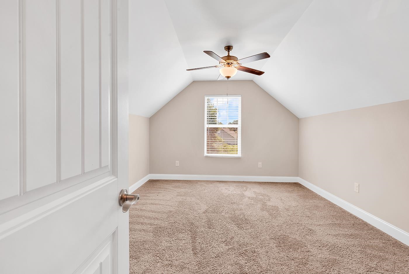 4485 Marshwood Dr. Property Photo 30