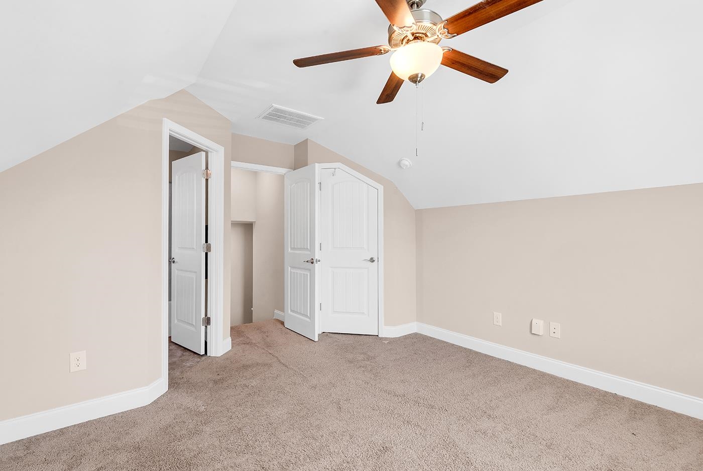 4485 Marshwood Dr. Property Photo 32