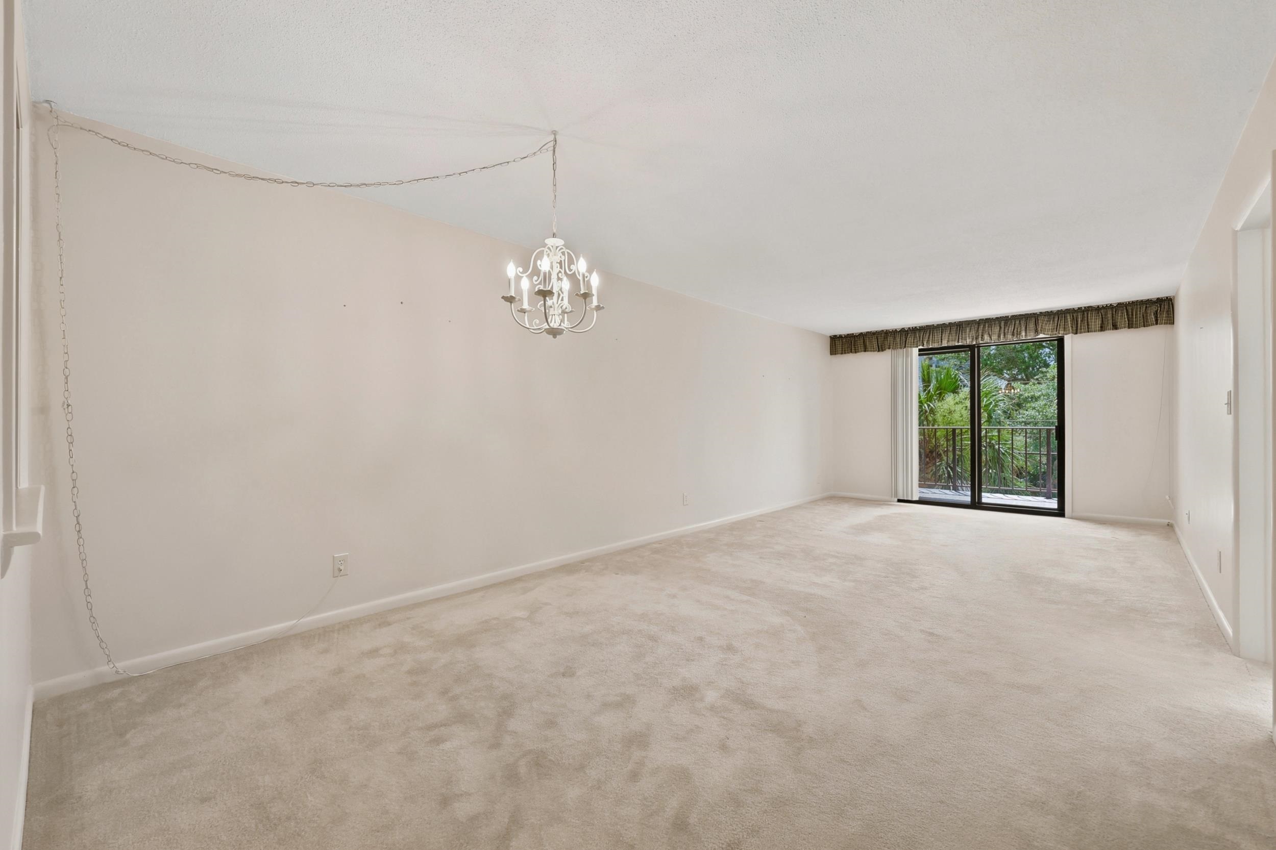 7601 N Ocean Blvd. Property Photo 8