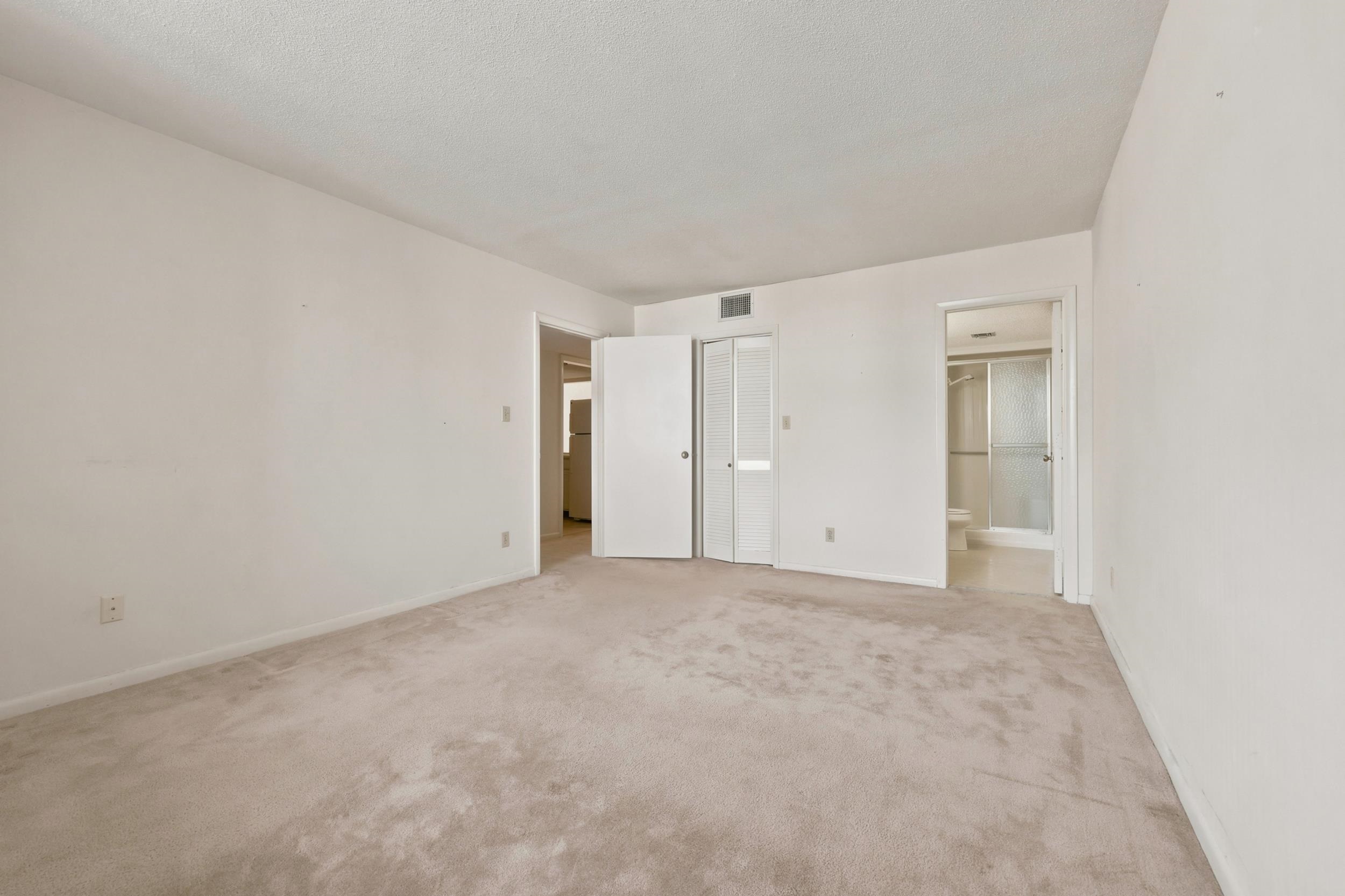 7601 N Ocean Blvd. Property Photo 13