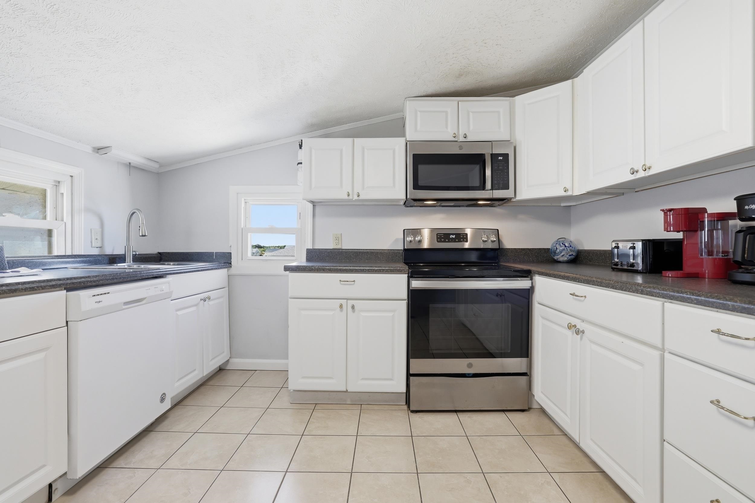 3104 N Ocean Blvd. Property Photo 91