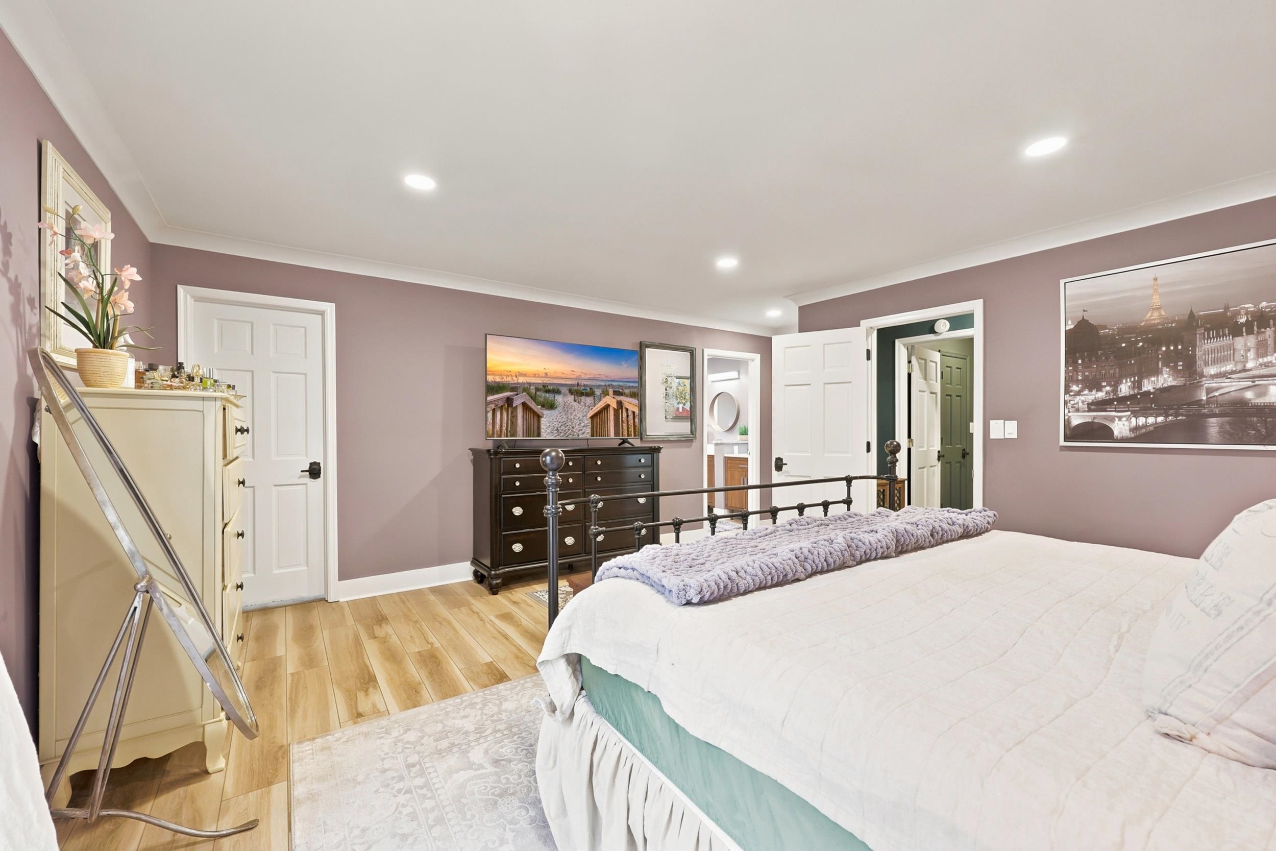 109 E Coker Ln. Property Photo 22