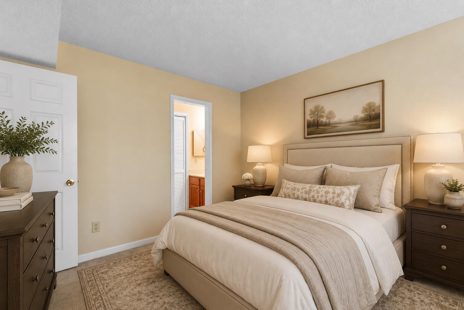4601 Greenbriar Dr. Property Photo 17