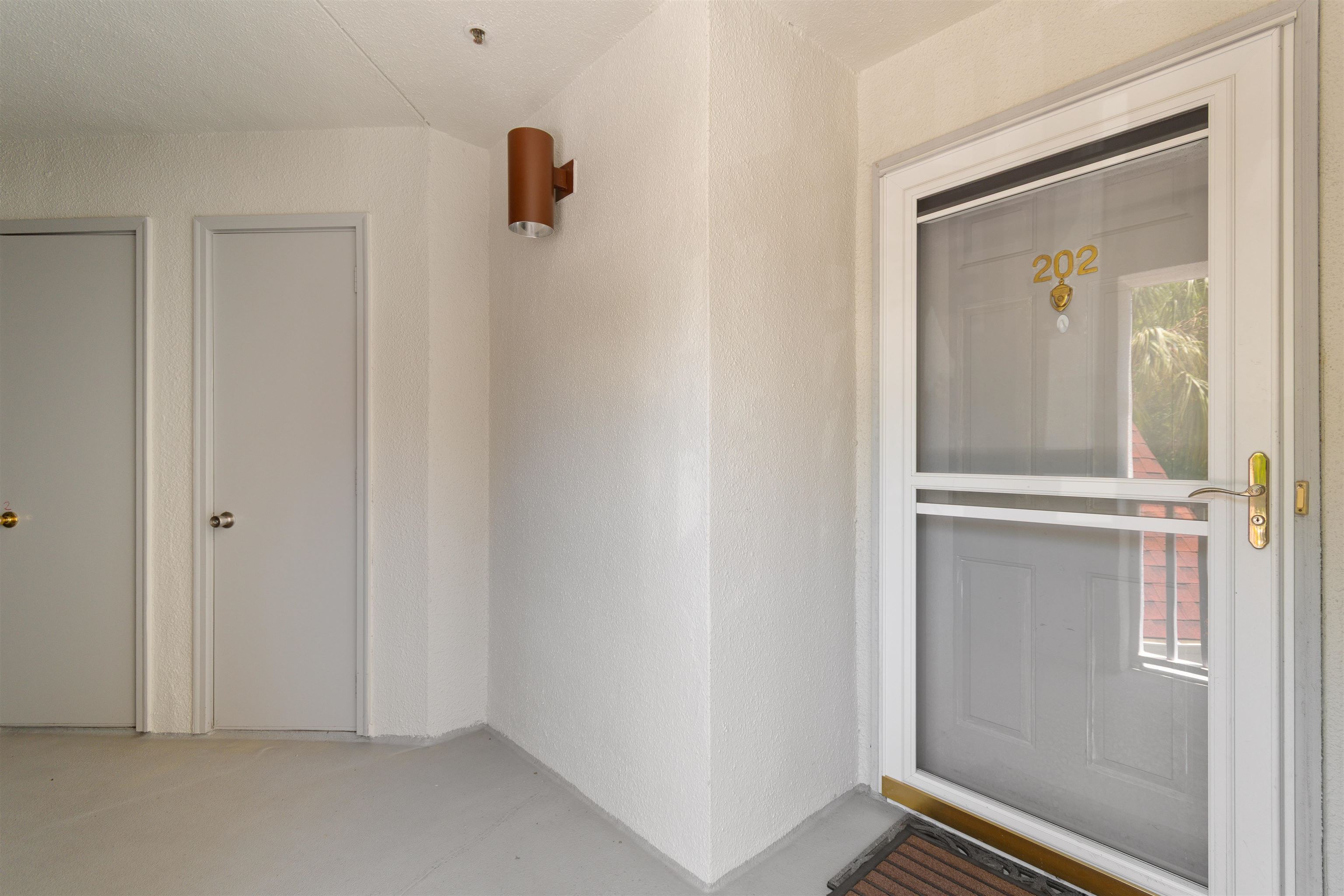 4601 Greenbriar Dr. Property Photo 23