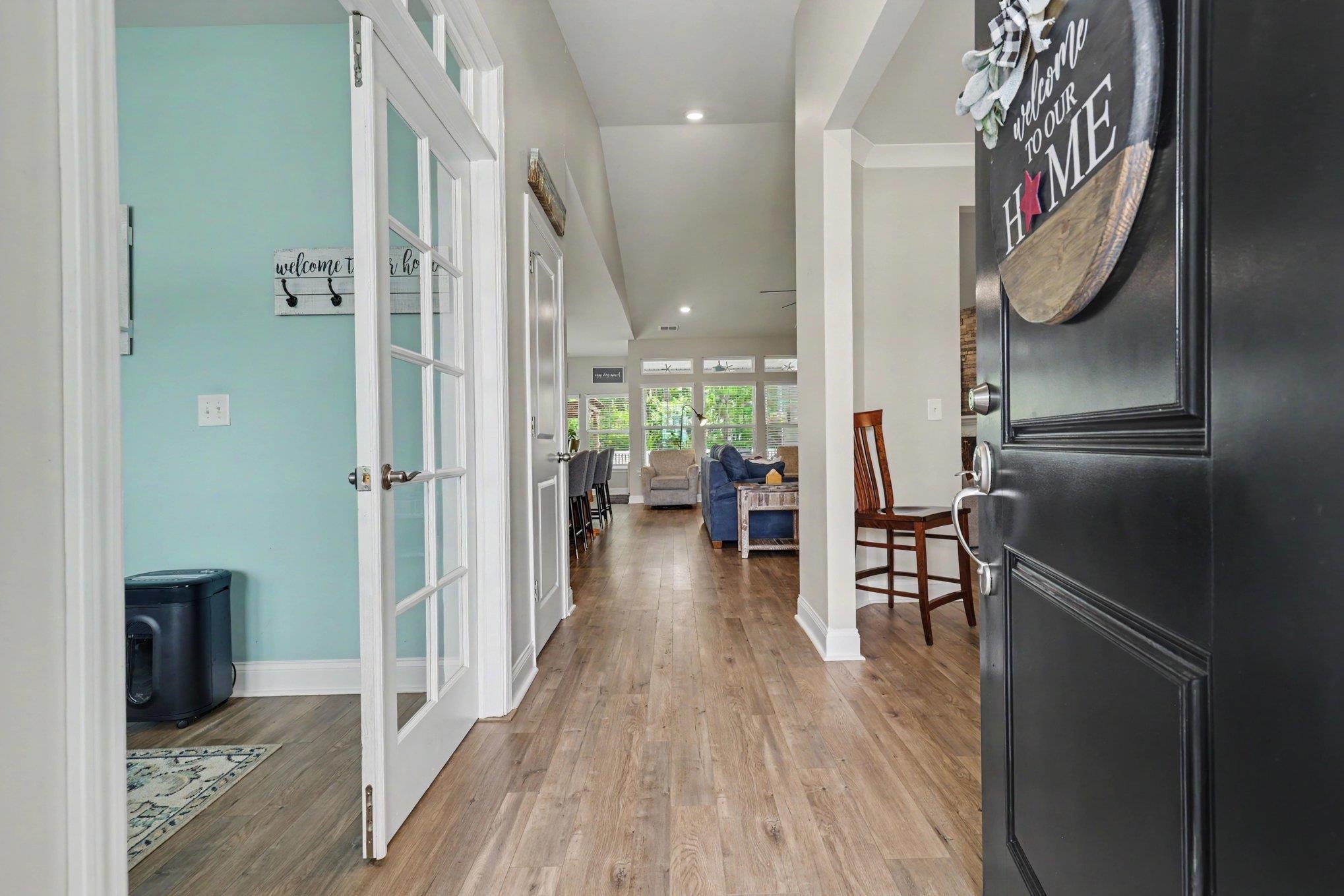 1108 Harbison Circle Property Photo 3
