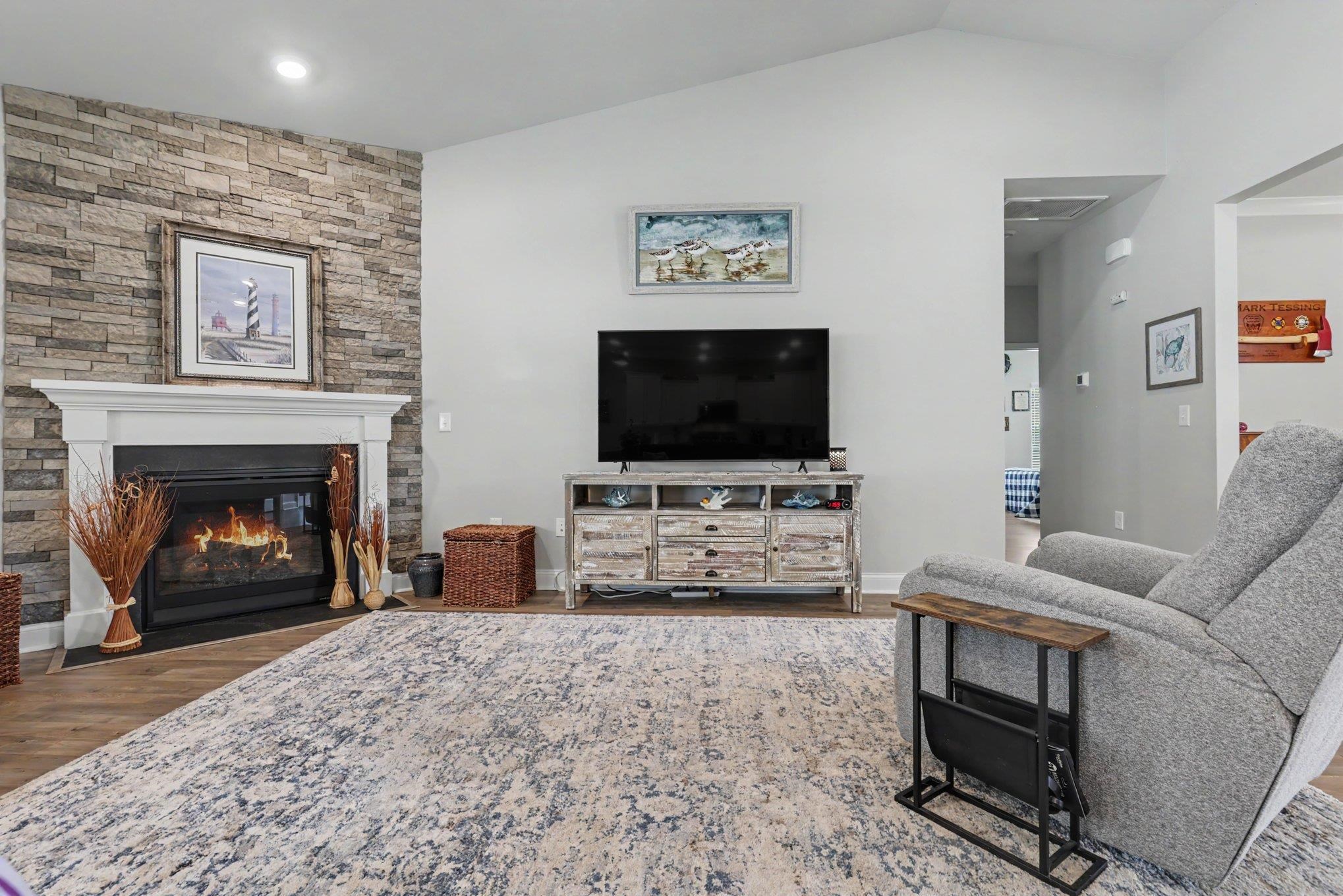 1108 Harbison Circle Property Photo 6