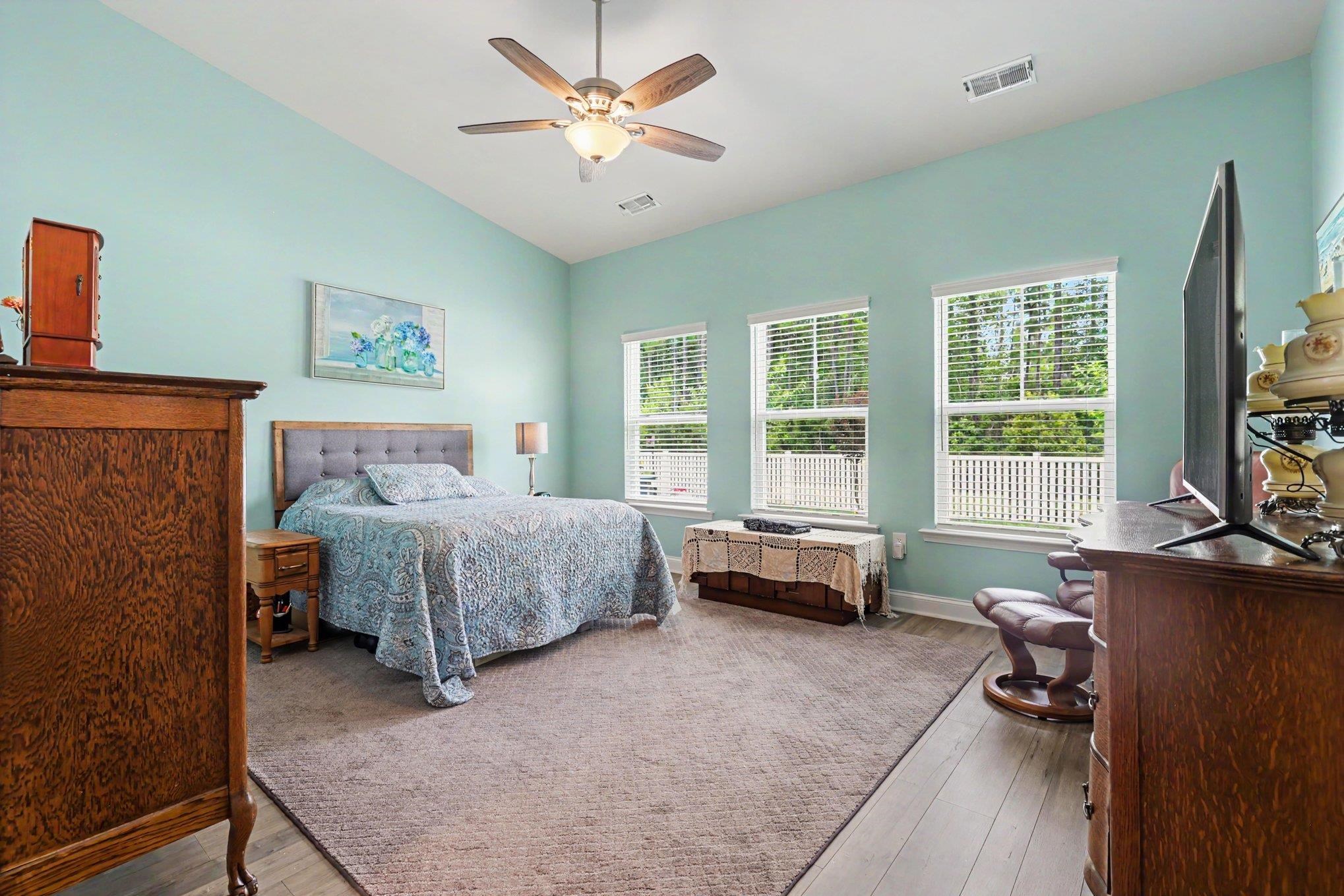 1108 Harbison Circle Property Photo 17