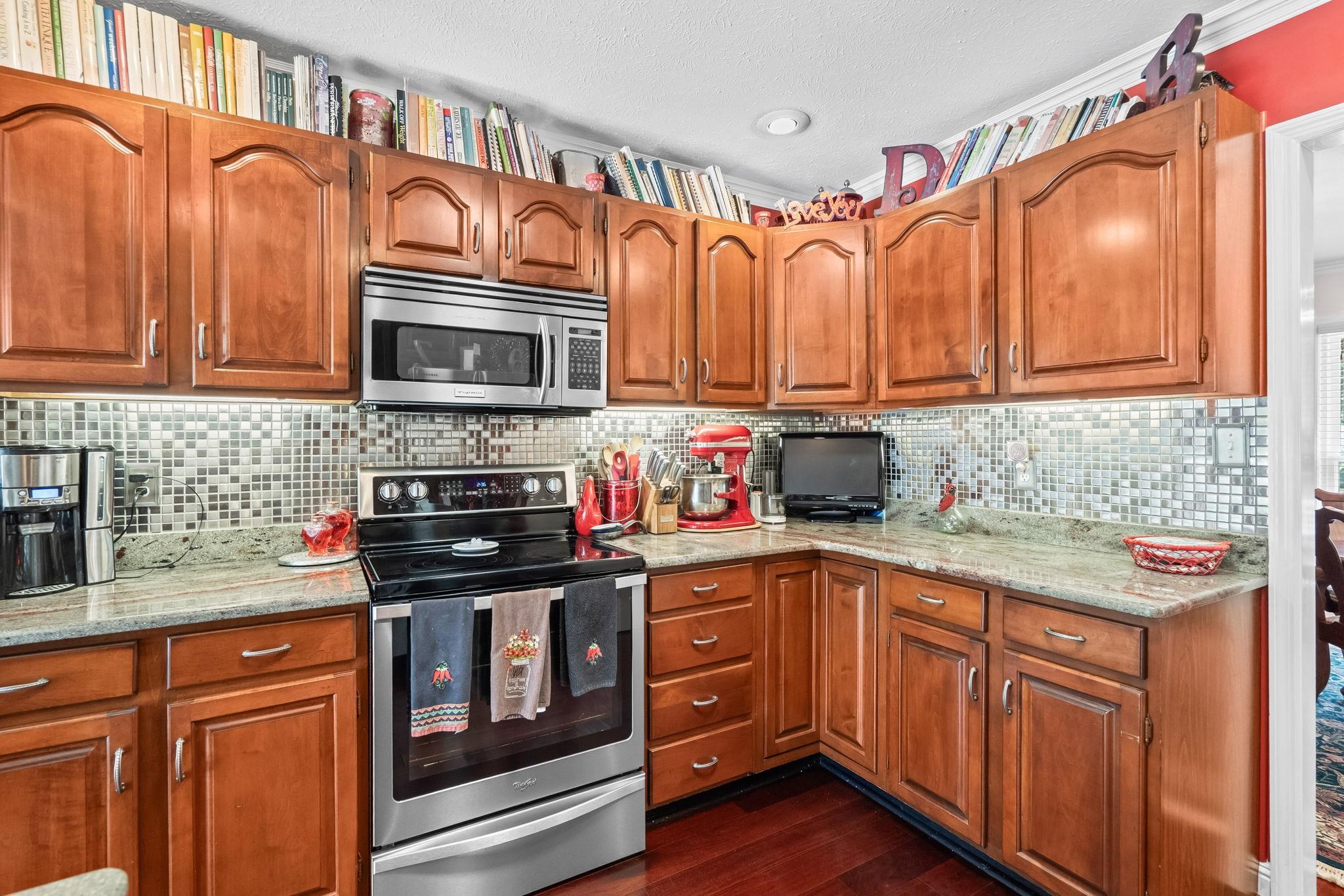 3026 Cedar Creek Run Property Photo 21