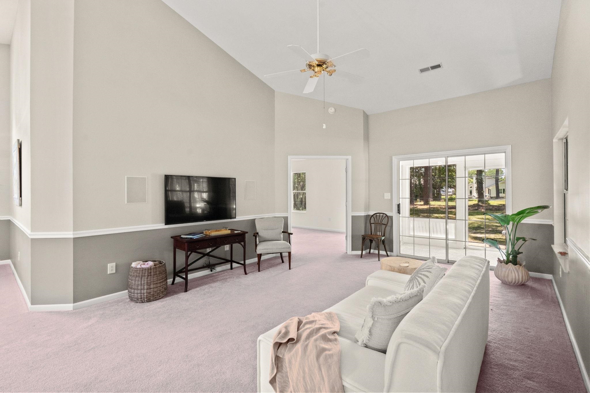 157 Mackinley Circle Property Photo 25