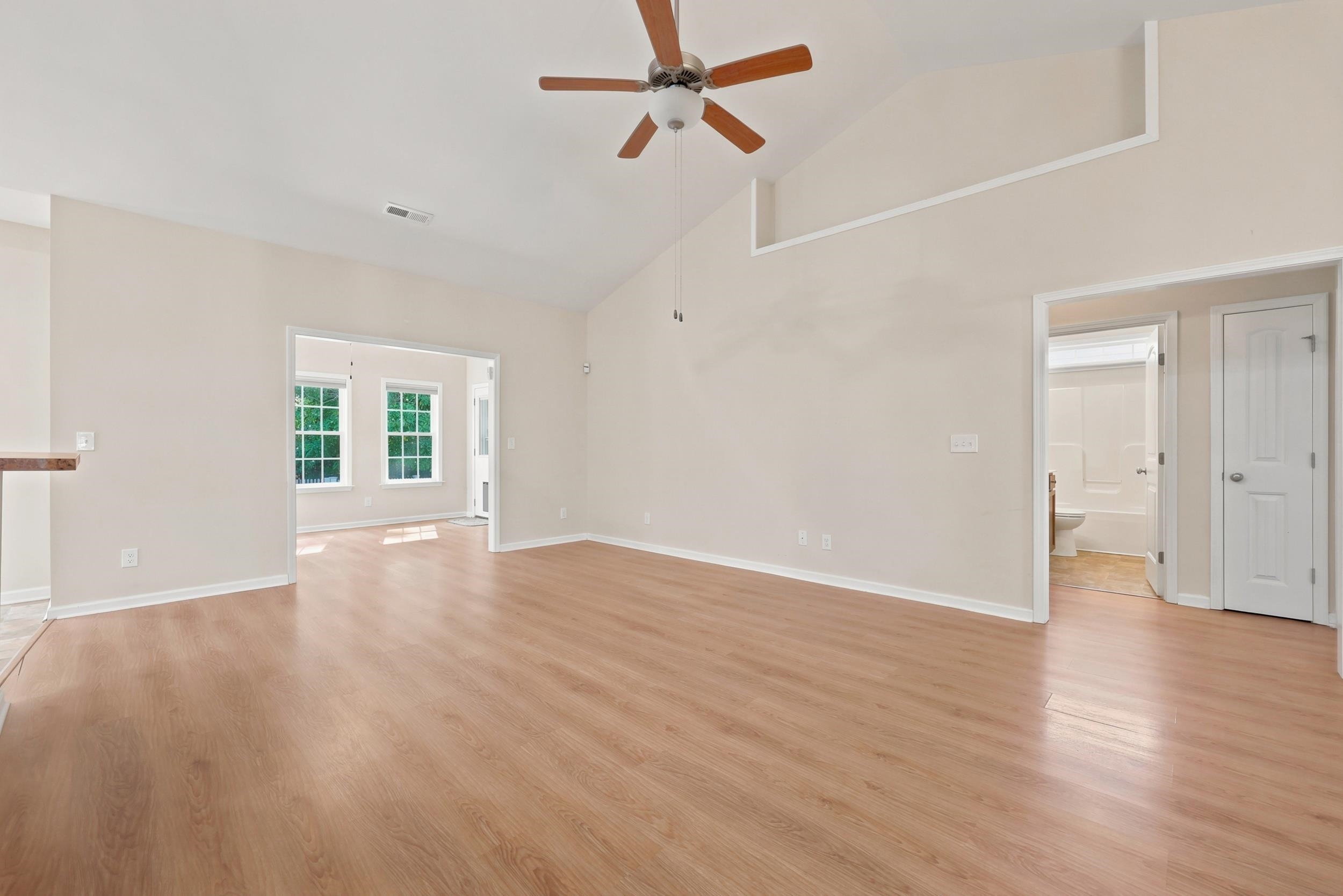 346 Lenox Dr. Property Photo 8