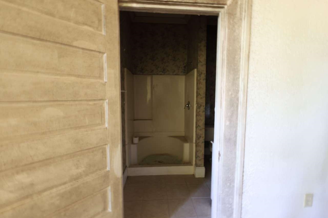 108 W Smith St. Property Photo 8