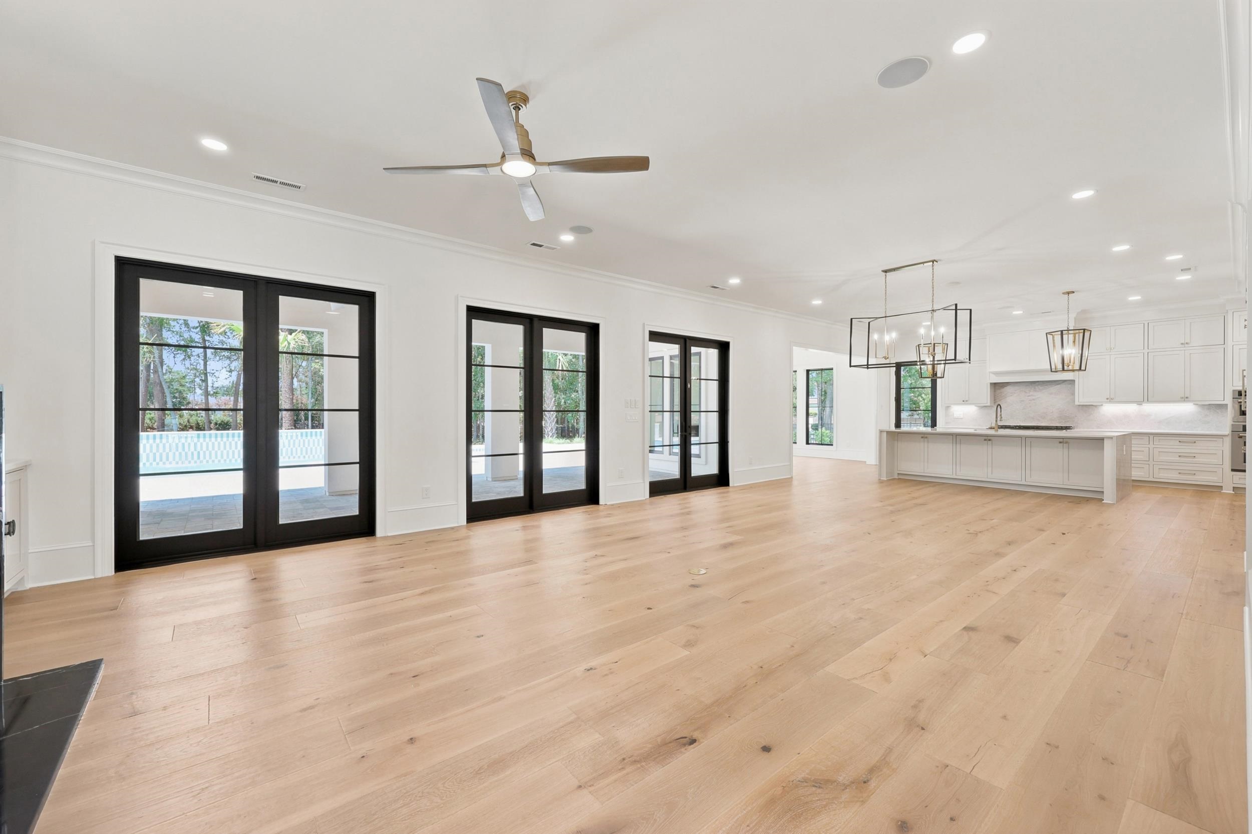 9413 Park St. Property Photo 20