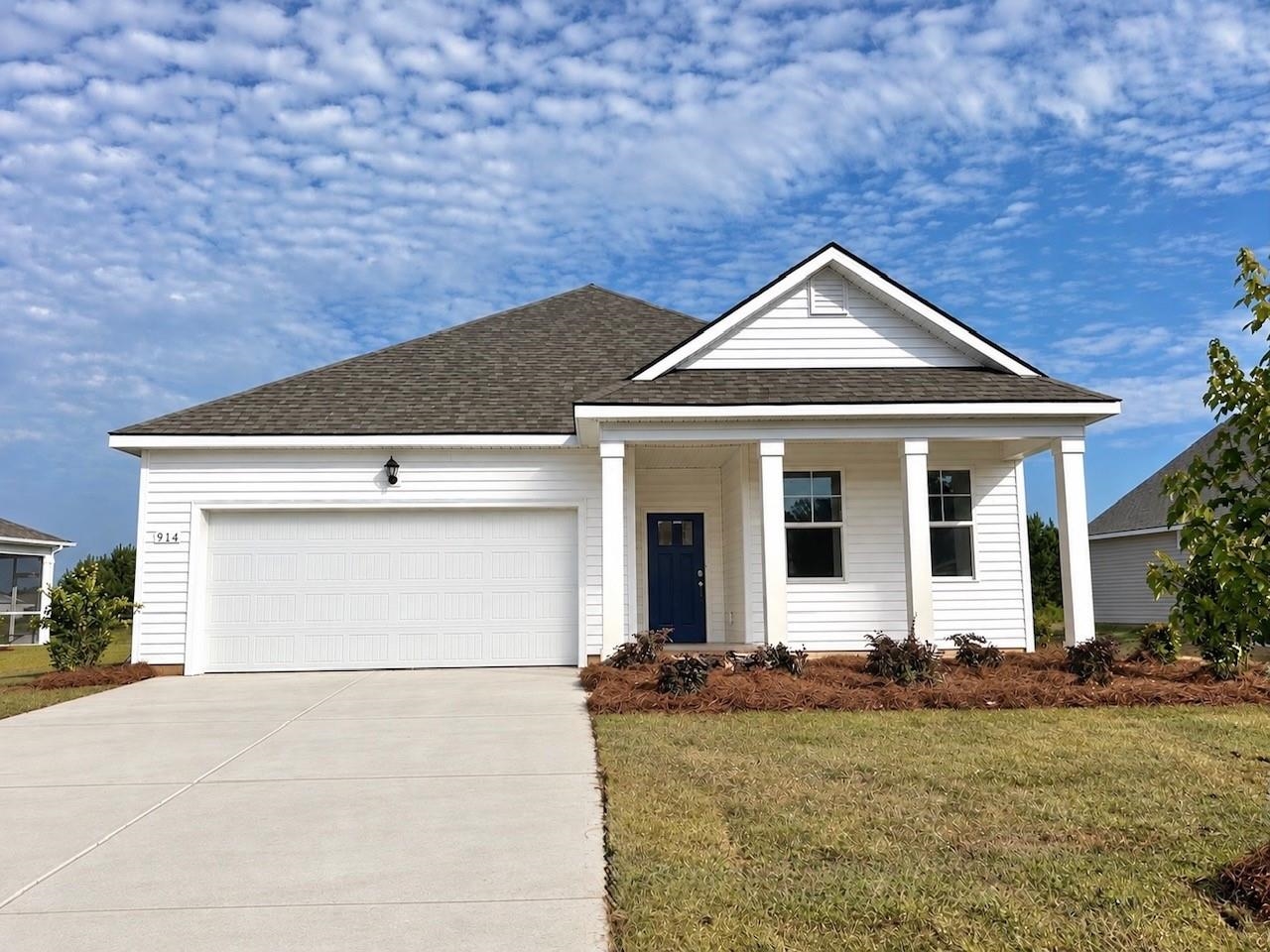 914 Farmers Passage Loop Property Photo 1