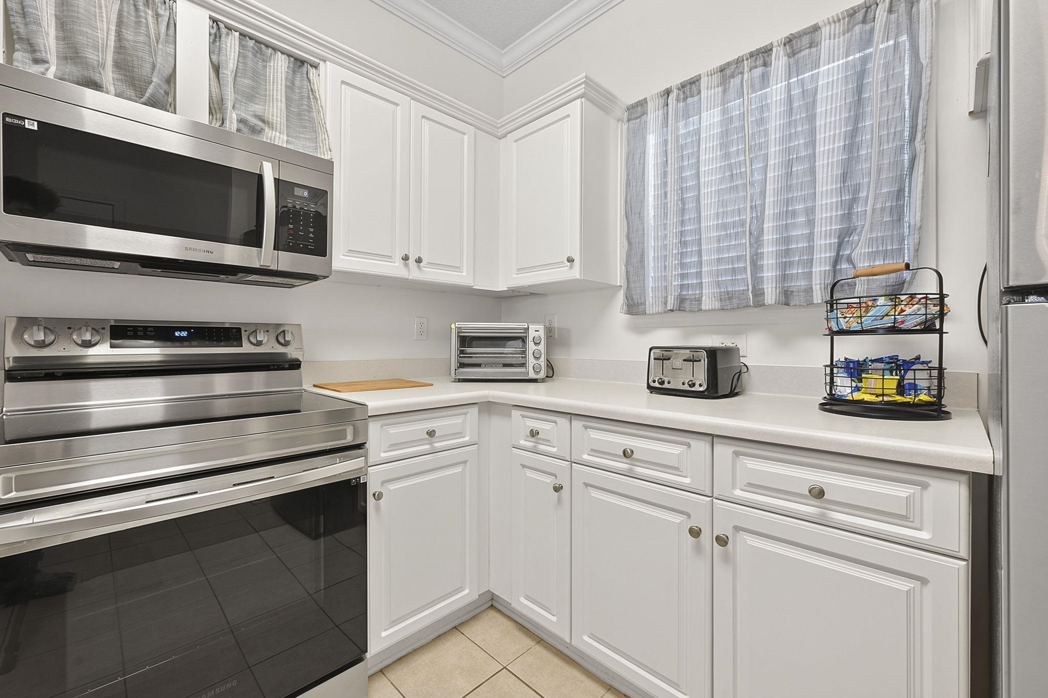 334 Kiskadee Loop Property Photo 15