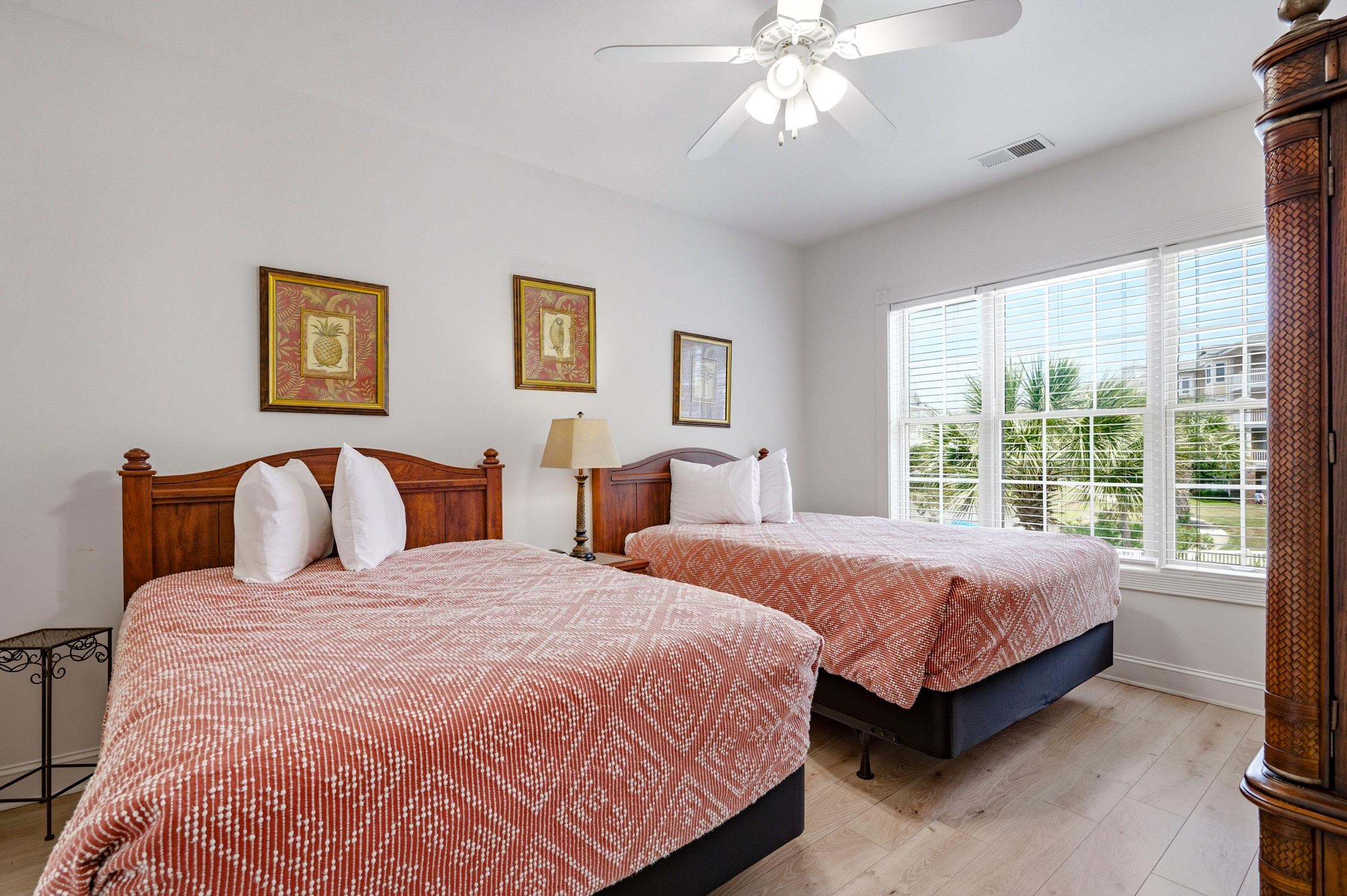 4895 Luster Leaf Circle Property Photo 13