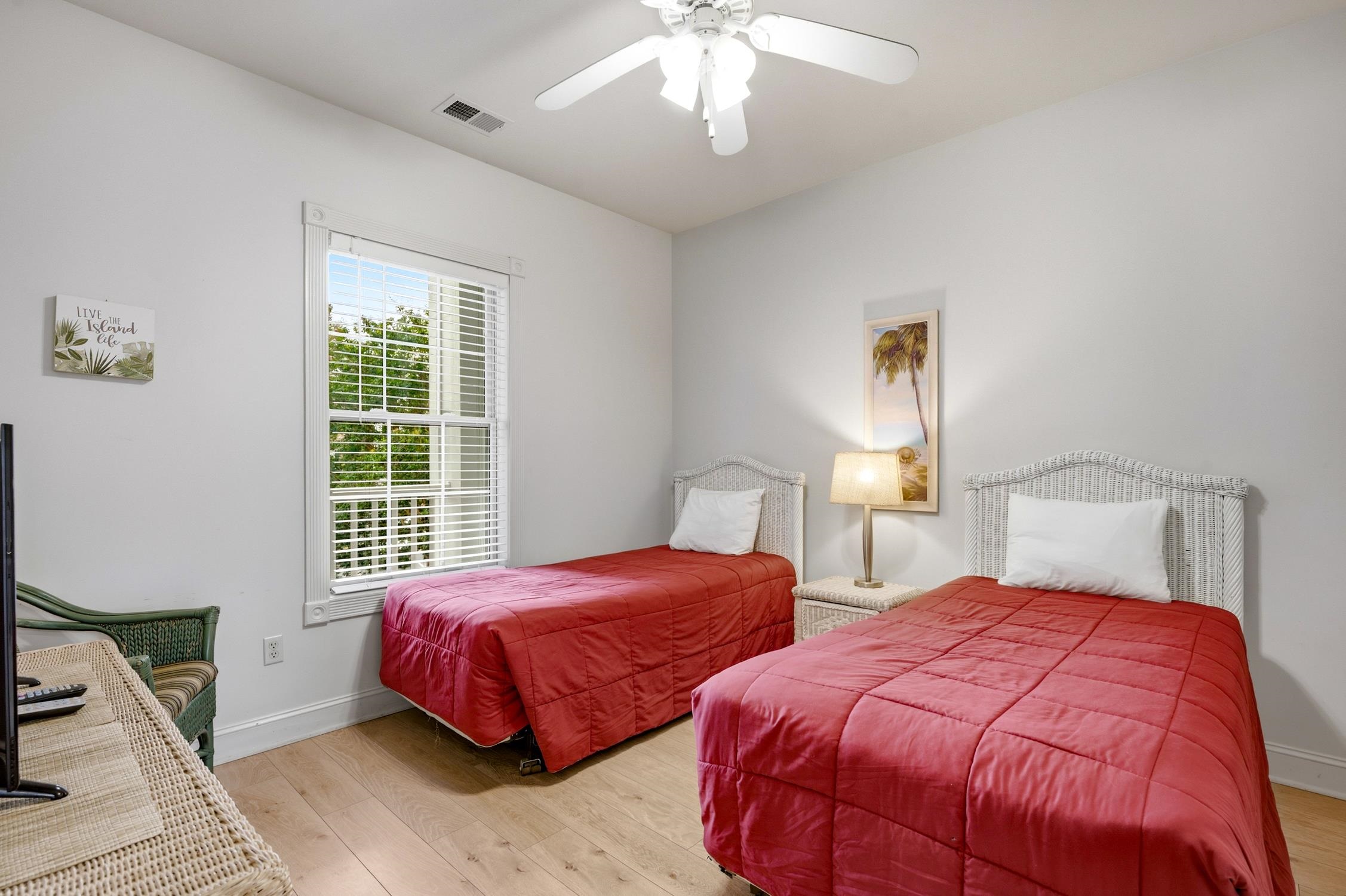 4895 Luster Leaf Circle Property Photo 16