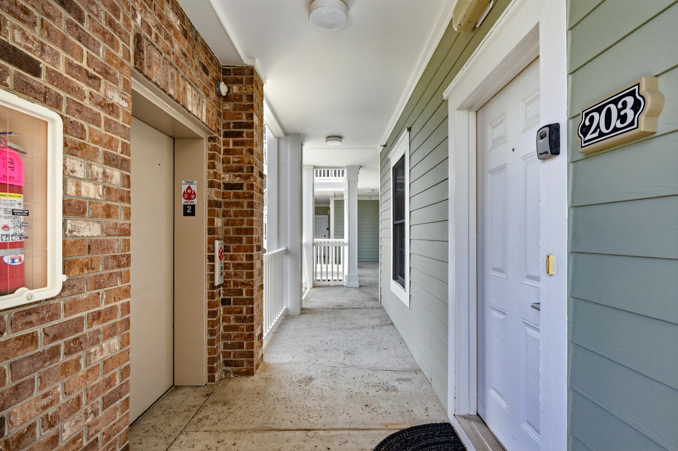 4895 Luster Leaf Circle Property Photo 24